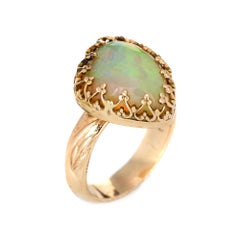 Ethiopian Natural Fire Opal Ring Estate 14 Karat Yellow Gold Trefoil Crown Mount