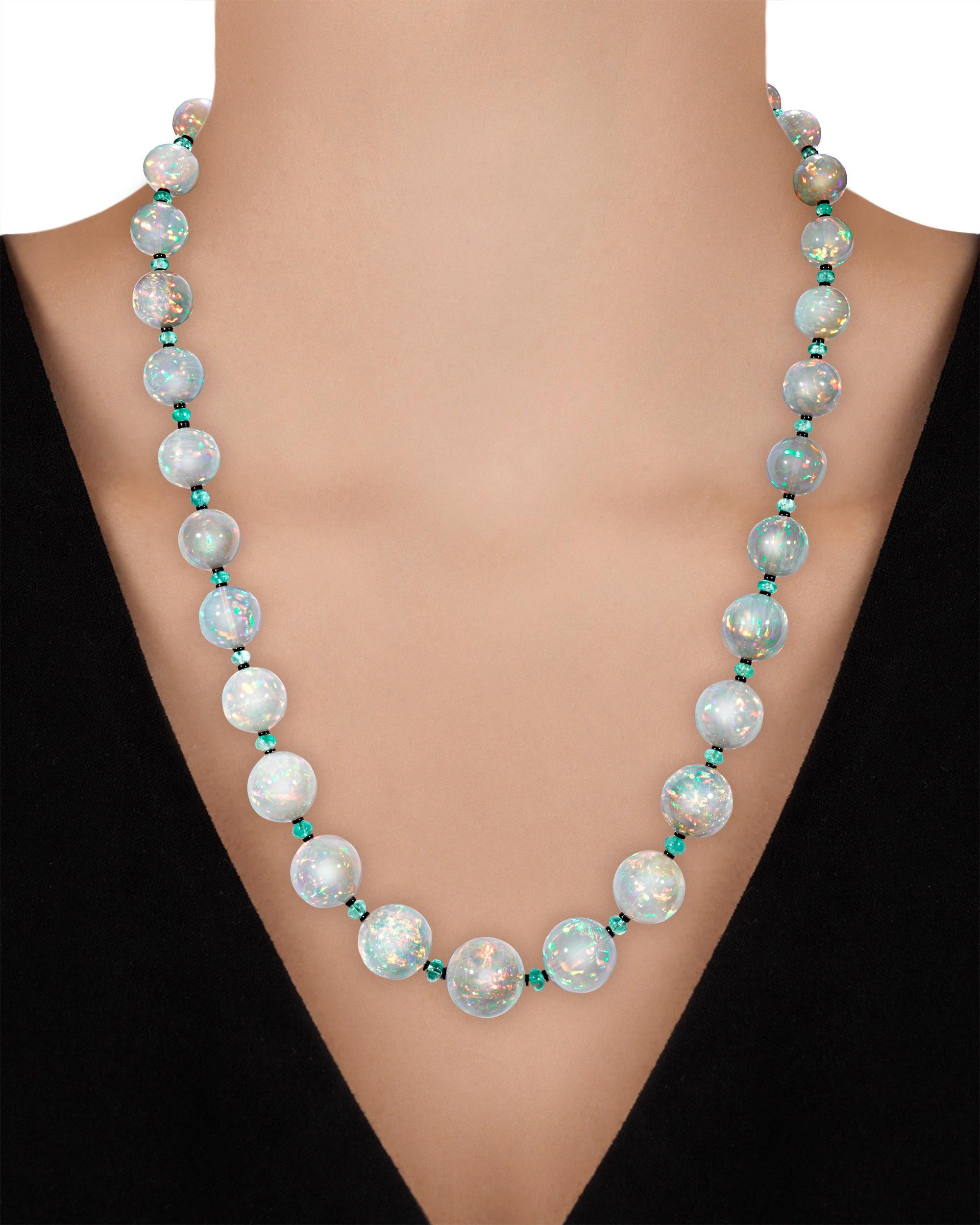 Perle Collier de perles d'opale éthiopienne, 680,00 carats en vente