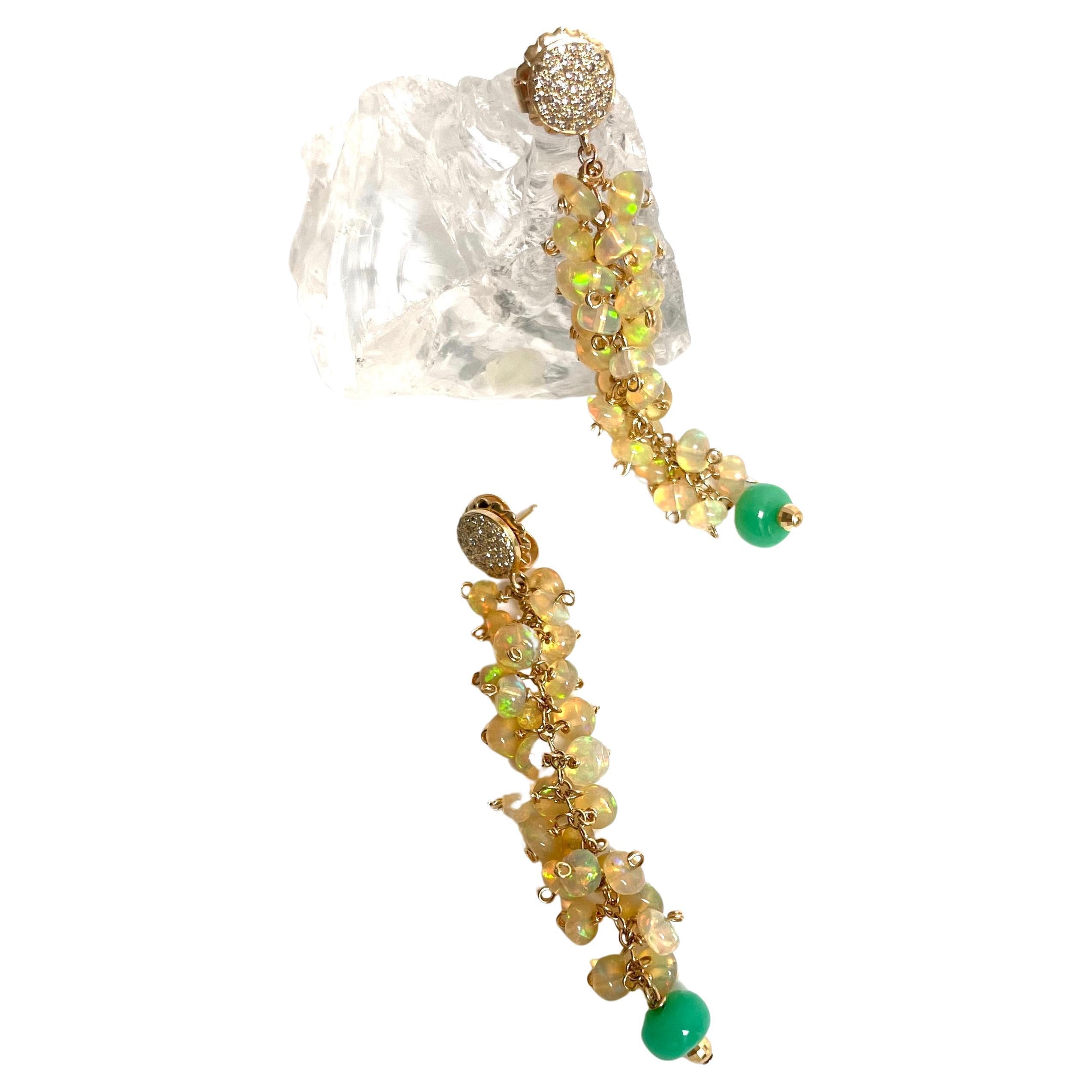 Äthiopischer Opal-Cluster mit Chrysopras und Pavé-Diamanten Paradizia-Ohrringe im Zustand „Neu“ im Angebot in Laguna Beach, CA