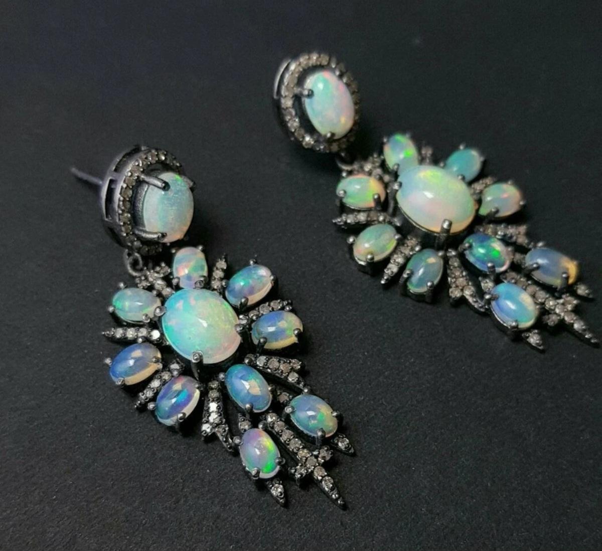 Boucles d'oreilles Design/One en argent 925 avec diamant Cadeau de mariage. en vente 4