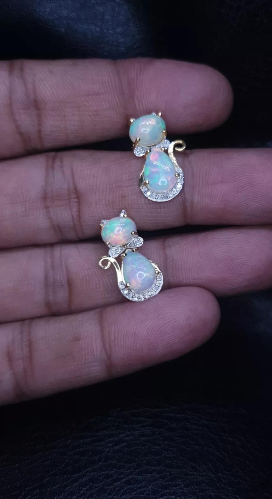 Ethiopian Opal Diamond 14k Solid Gold Kitty Cat Bow Stud Earrings Pair In New Condition For Sale In Chicago, IL