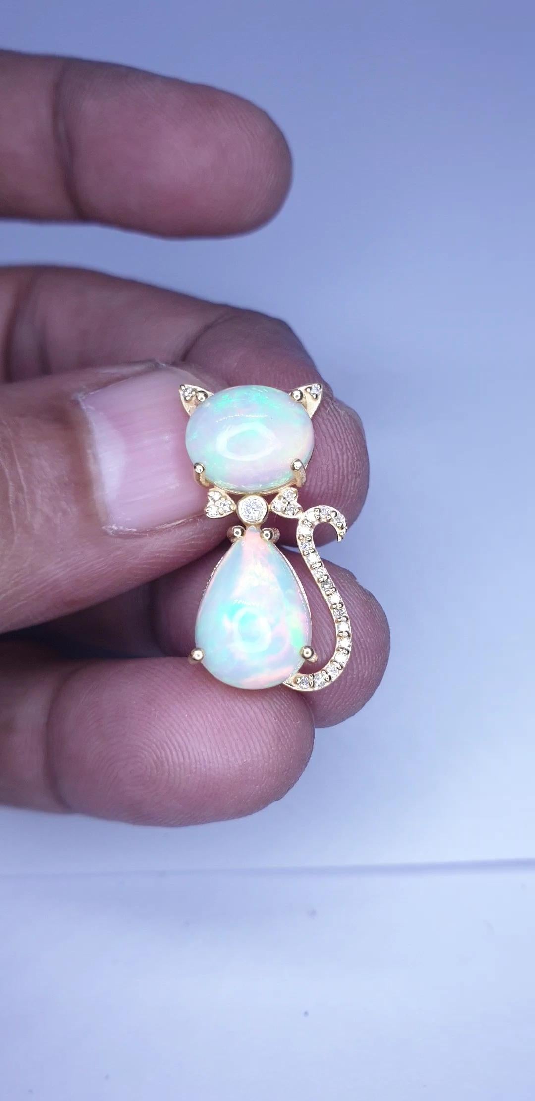 Women's Ethiopian Opal Kitten Shape Cat Pendant in 14K Solid Gold For Sale