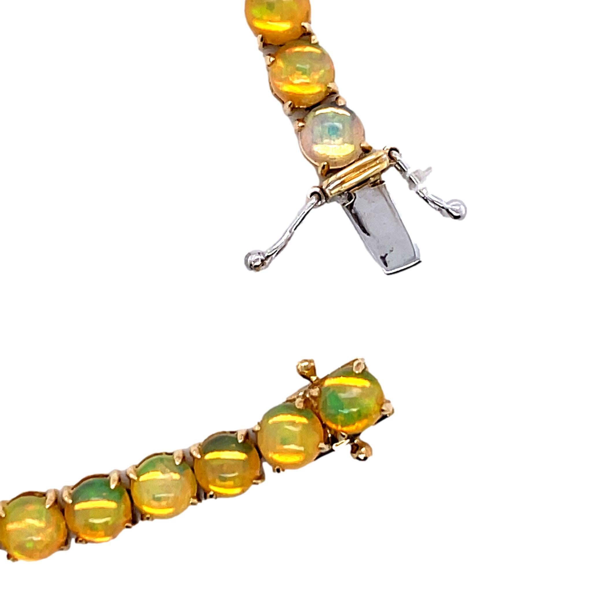 Äthiopisches Opal-Tennisarmband aus 14K Gelbgold im Zustand „Neu“ im Angebot in New York, NY