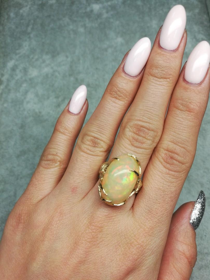 Oval Cut Ethiopian Opal Yellow Gold Ring Art Nouveau Style Iridescent Gemstone Jewelry For Sale