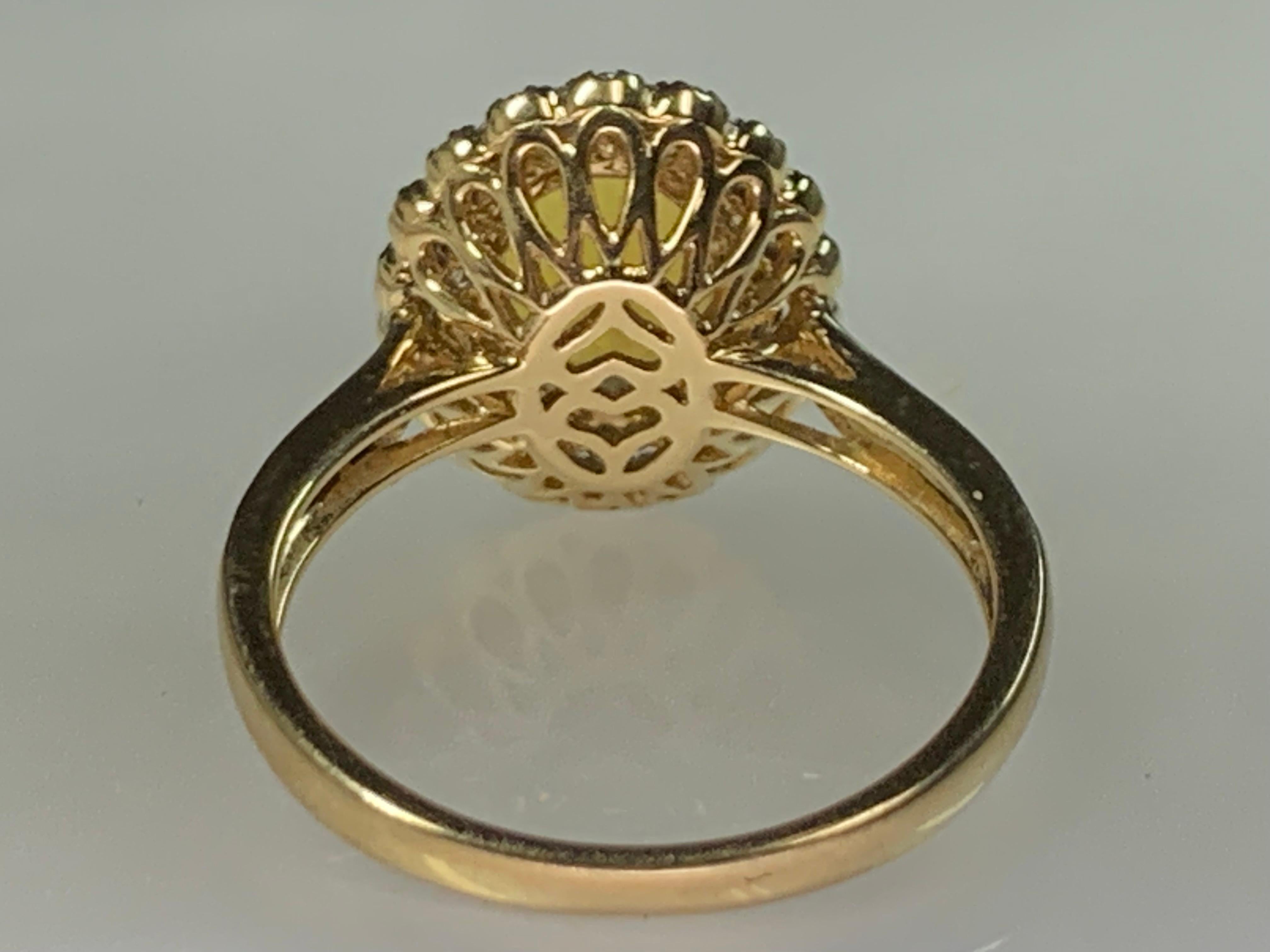 Äthiopischer Welo Opal Diamantring aus 14K Gelbgold Cocktail Halo Größe Damen im Angebot