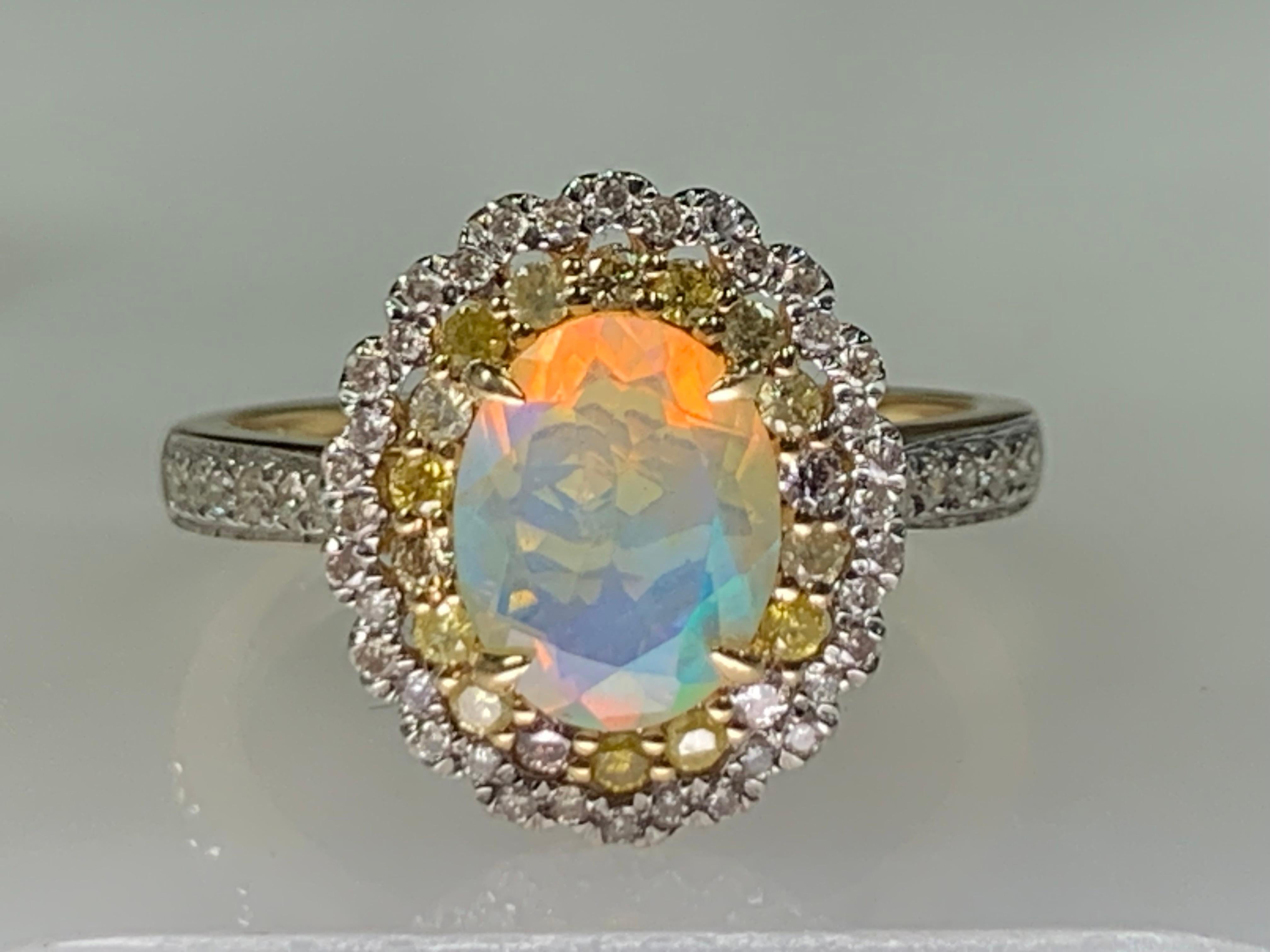 Äthiopischer Welo Opal Diamantring aus 14K Gelbgold Cocktail Halo Größe im Angebot 2
