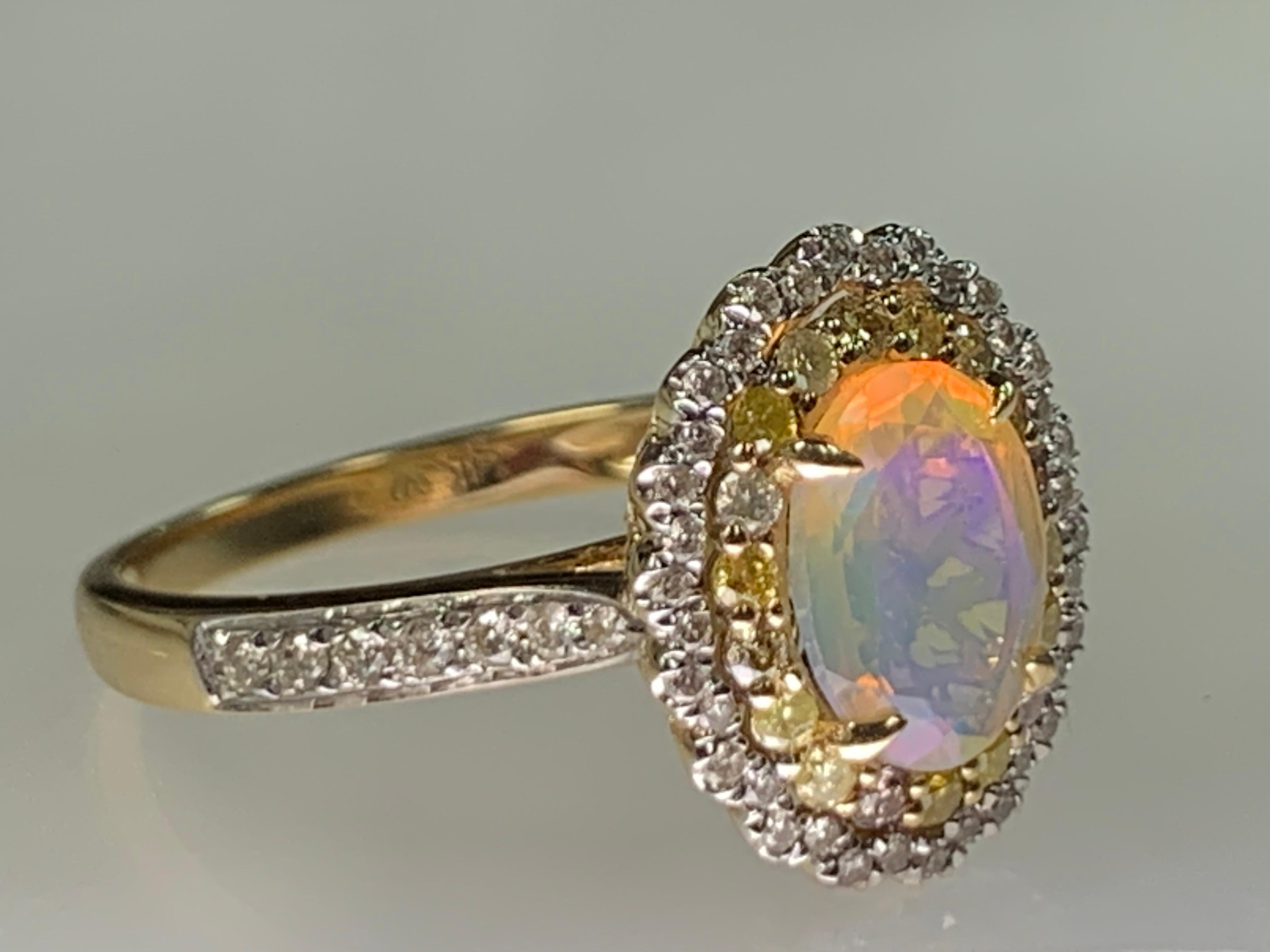 Äthiopischer Welo Opal Diamantring aus 14K Gelbgold Cocktail Halo Größe im Angebot 3