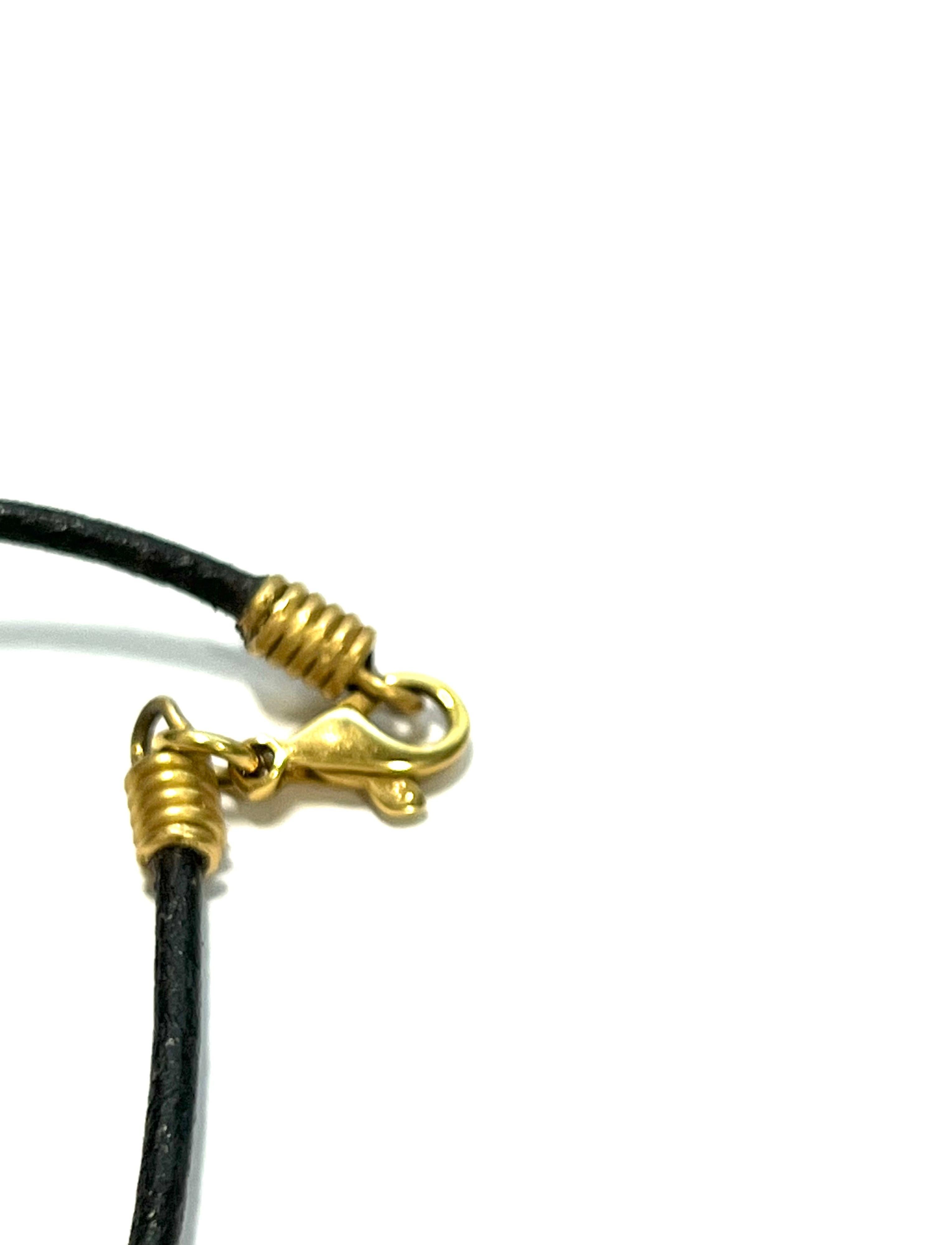 Ethnische Halskette aus Palissander und 18k Gelbgold Damen im Angebot