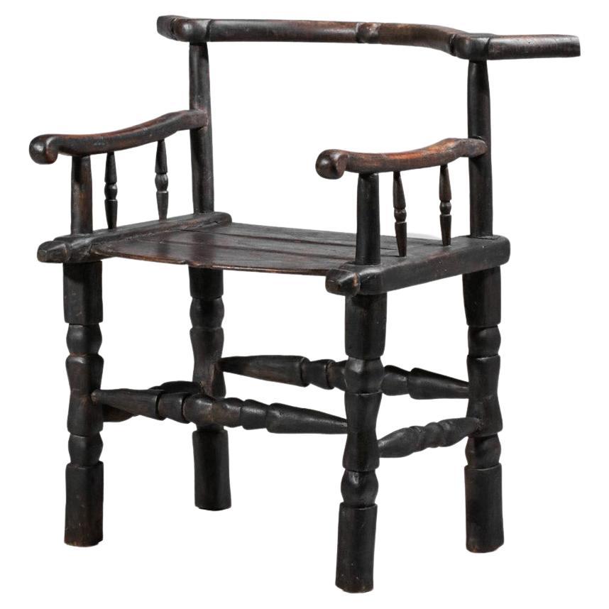 Ethnic Senoufo Chair in Solid Wood from the 50s African Design Ethnic Armchair For Sale