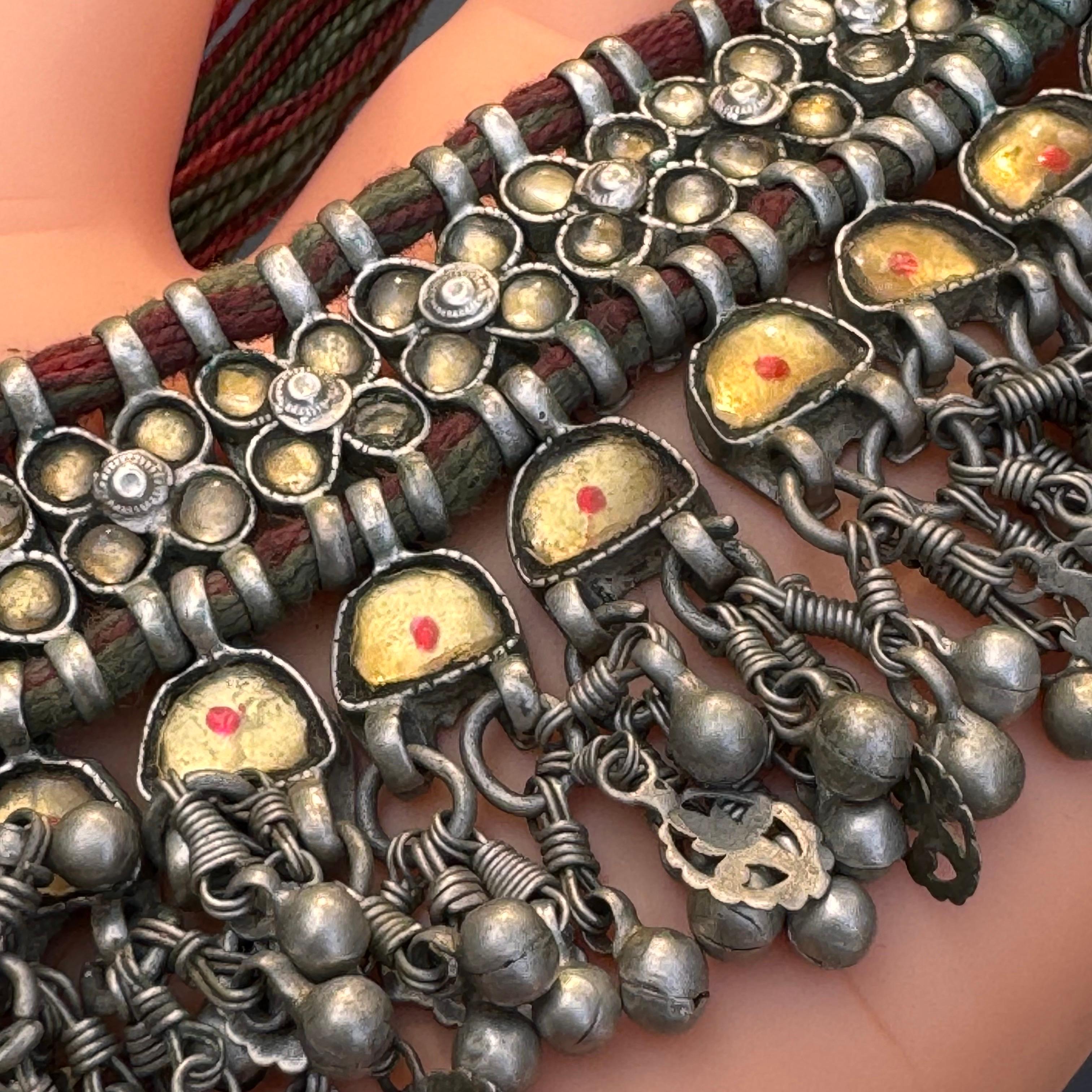 Collier ras du cou Ethnic Tribal Handcraft en argent en vente 7