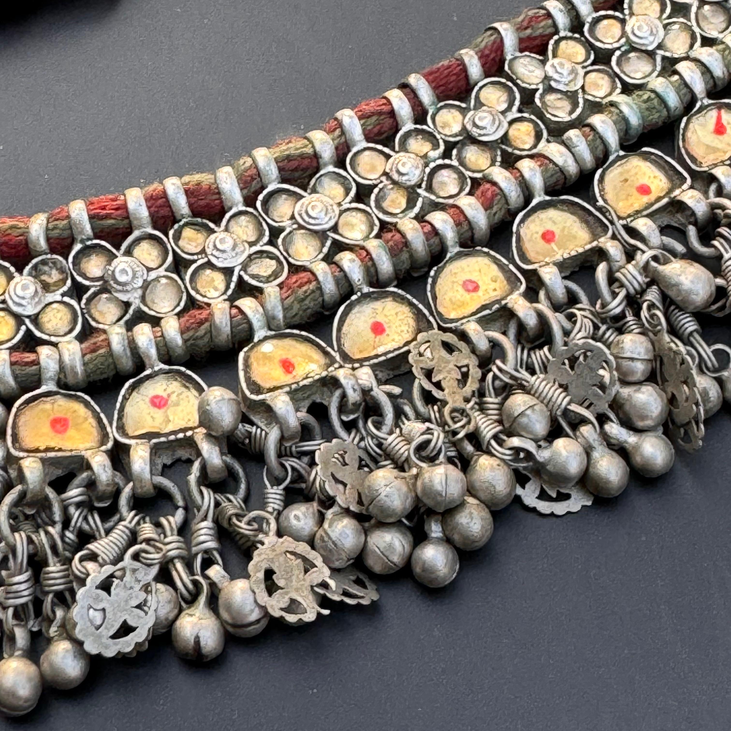 Collier ras du cou Ethnic Tribal Handcraft en argent en vente 1
