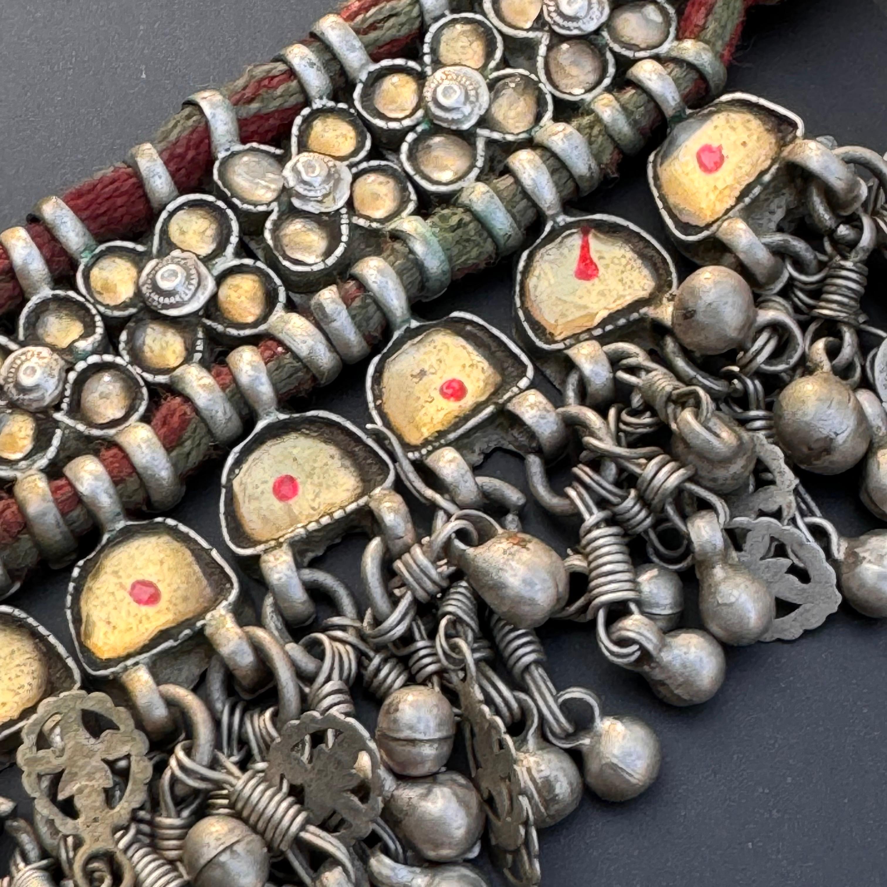 Collier ras du cou Ethnic Tribal Handcraft en argent en vente 2