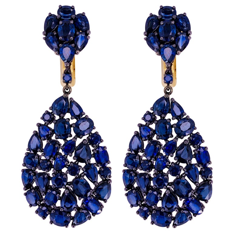 Etho Maria Blue Sapphire Earrings For Sale