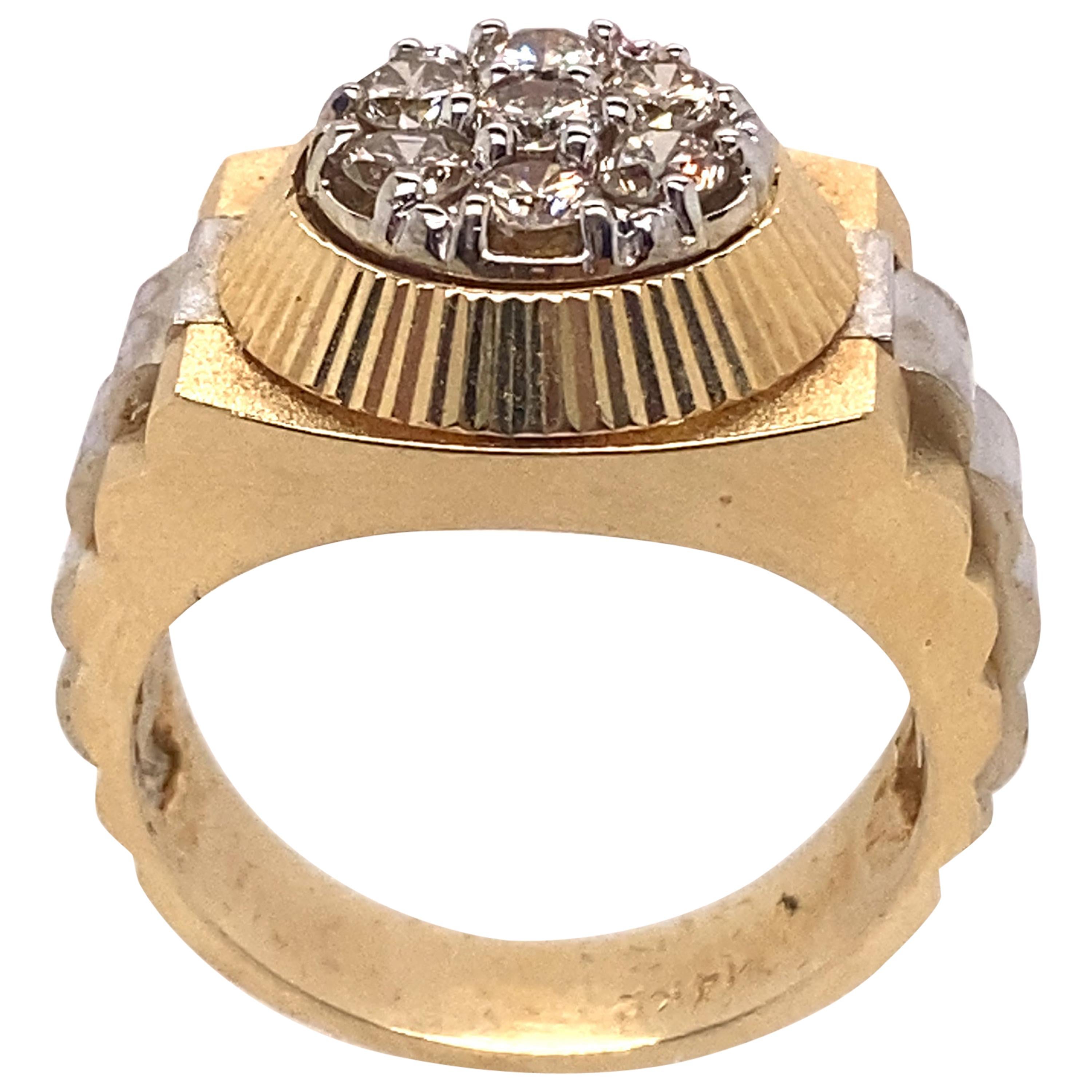 Ethonica Diamond Signet Ring in 14 Karat Gold