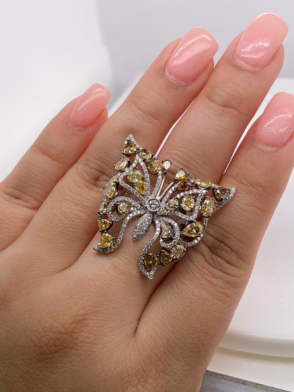 Pear Cut Ethonica Fancy Yellow Diamond Butterfly Ring in 18 Karat Gold For Sale