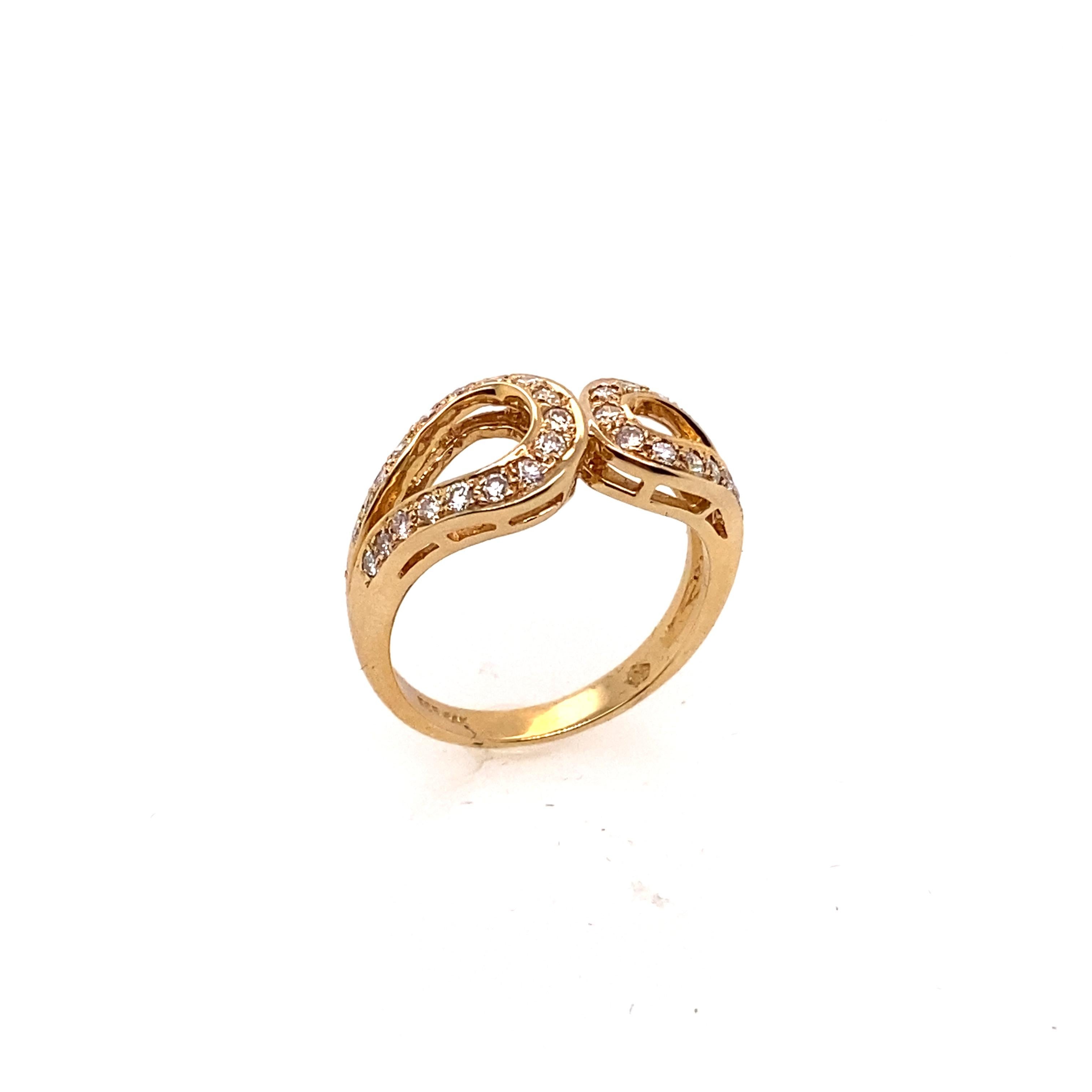 Contemporary Ethonica Infinity Diamond Ring in 14 Karat Gold For Sale