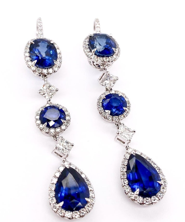 Contemporary Ethonica Royal Blue Sapphire and Diamond Dangle Earrings in 18 Karat Gold For Sale
