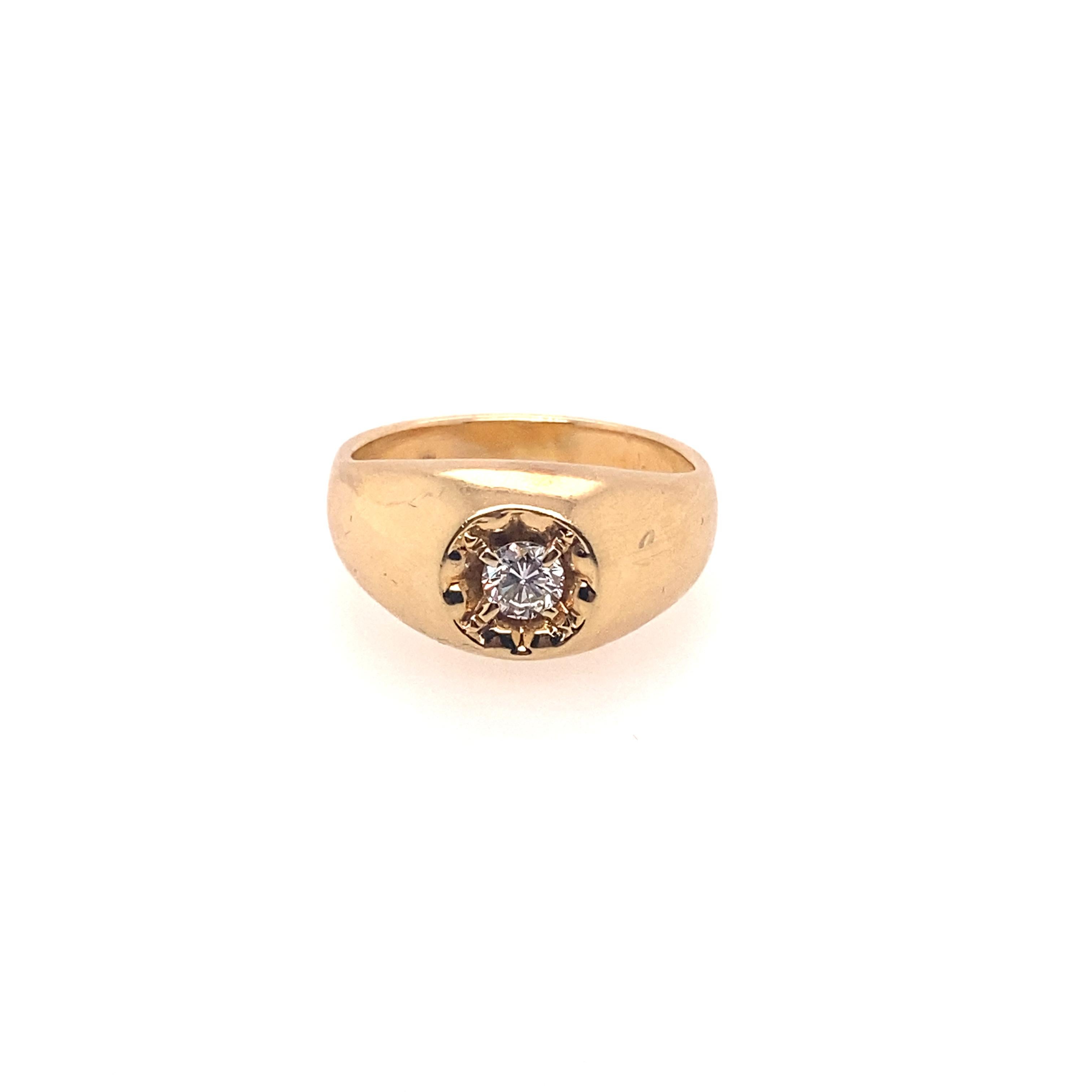 Round Cut Ethonica Solitaire Diamond Ring in 14 Karat Gold For Sale