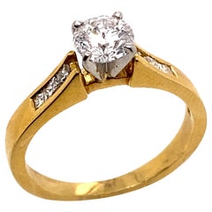 Ethonica Solitaire Diamond Ring in 18 Karat Gold