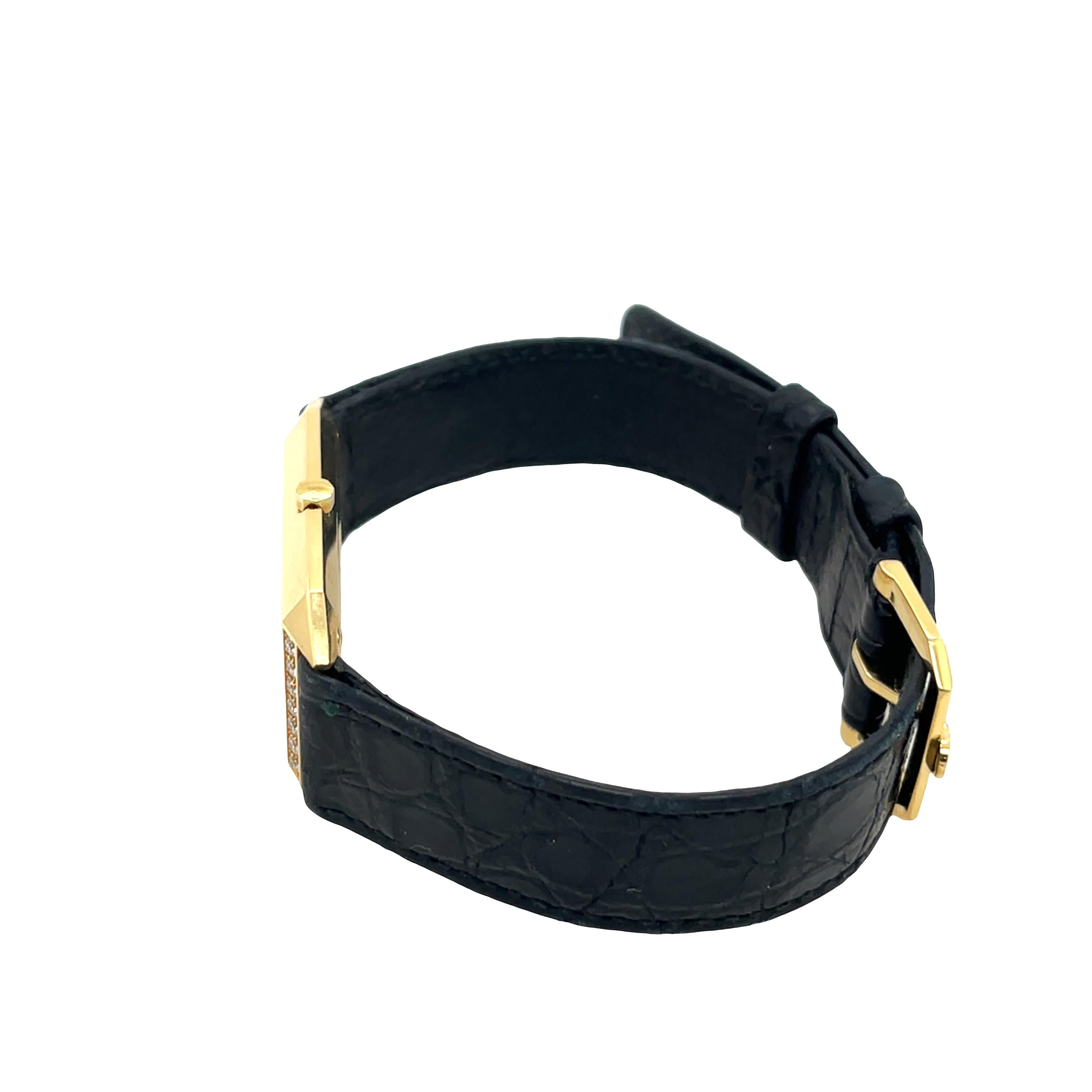 Taglio rotondo Orologio da polso da donna Etienne Aigner - Cassa in oro giallo 750, movimento al quarzo in vendita