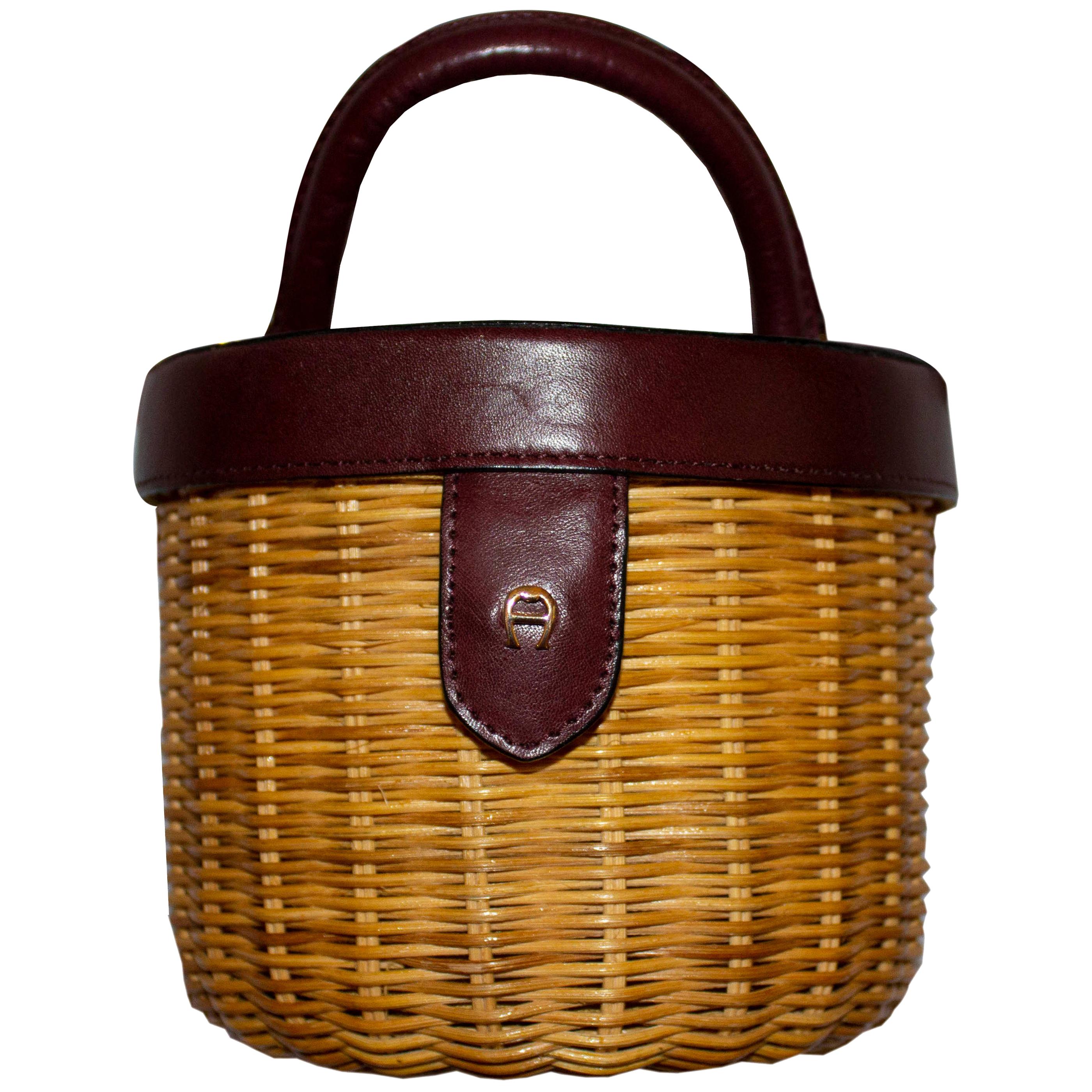 Etienne Aigner Handbag - 5 For Sale on 1stDibs | etienne aigner purse  value, vintage etienne aigner handbags, etienne aigner purses