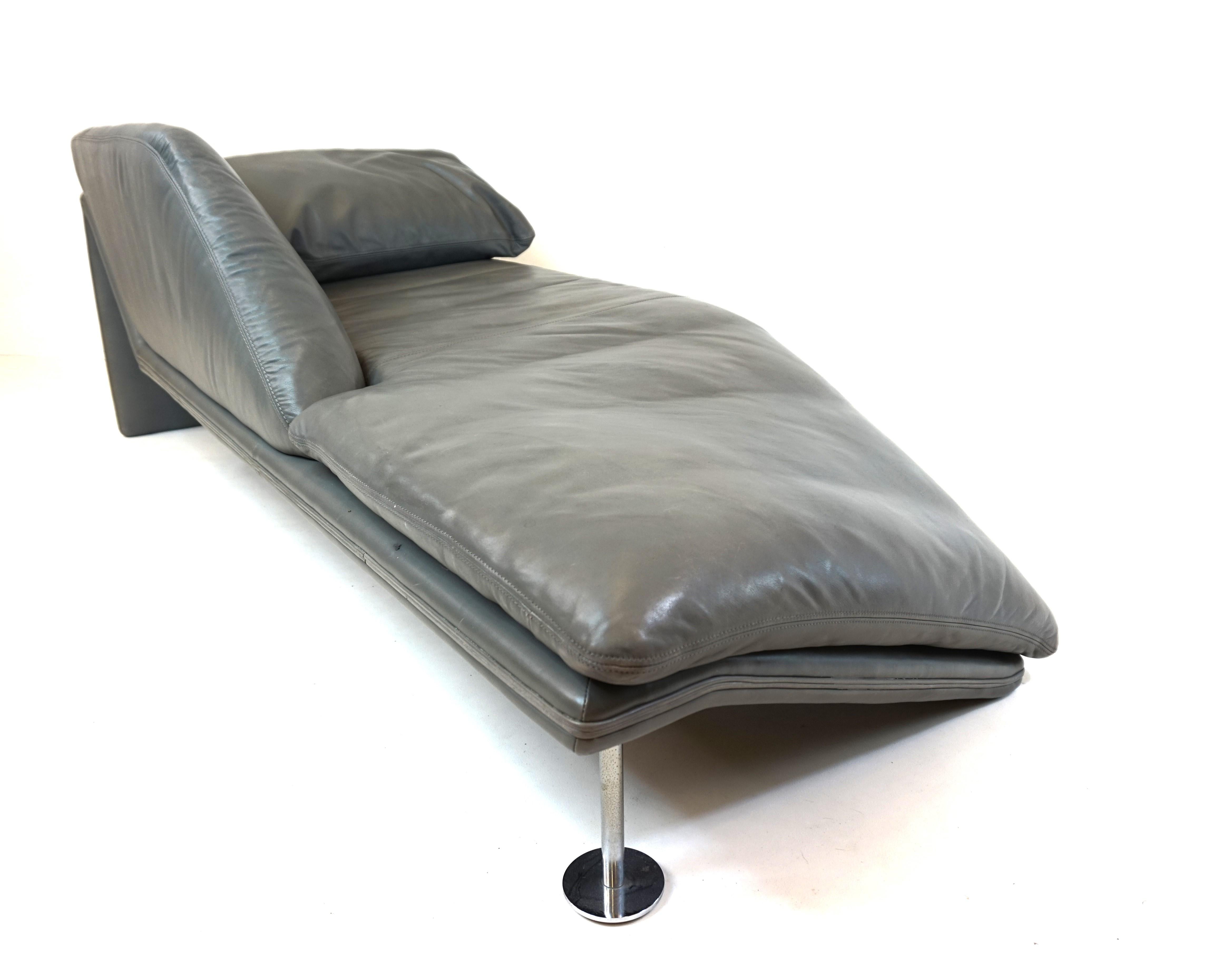 Etienne Aigner Muse Chair Recamiere by Jochen Flacke 13