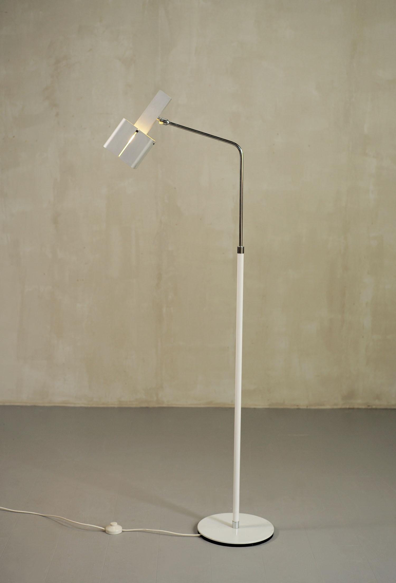 Etienne Fermigier, Floor Lamp F177, France, 1970 In Good Condition For Sale In Catonvielle, FR