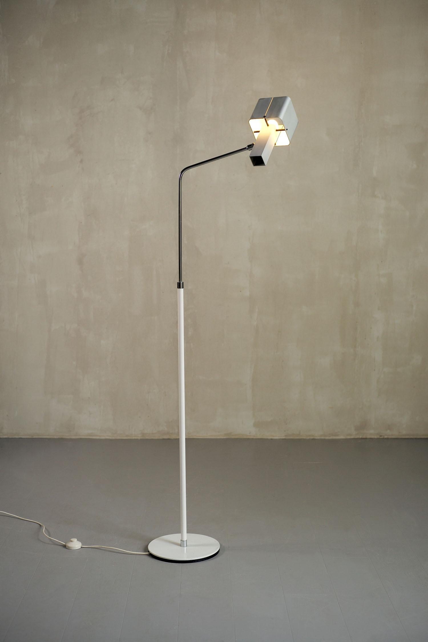 Etienne Fermigier, Floor Lamp F177, France, 1970 For Sale 1