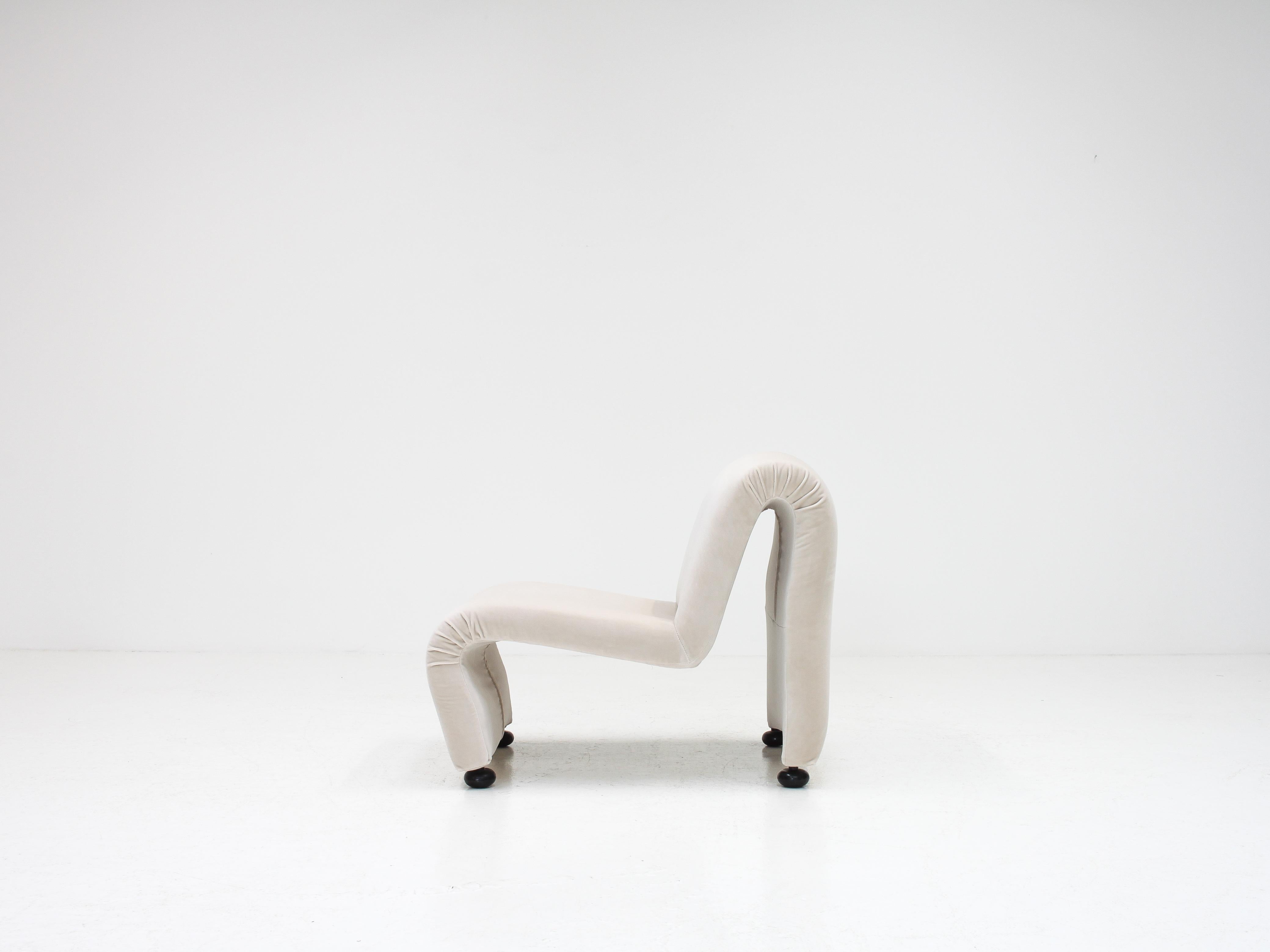 An Actual chair, Actual Edition, 1972, by Étienne Fermigier (attr).

An important figure in French design who was unfortunately killed in a car accident at only 41. Before his untimely death, he had opened his own studio in 1957, working both on