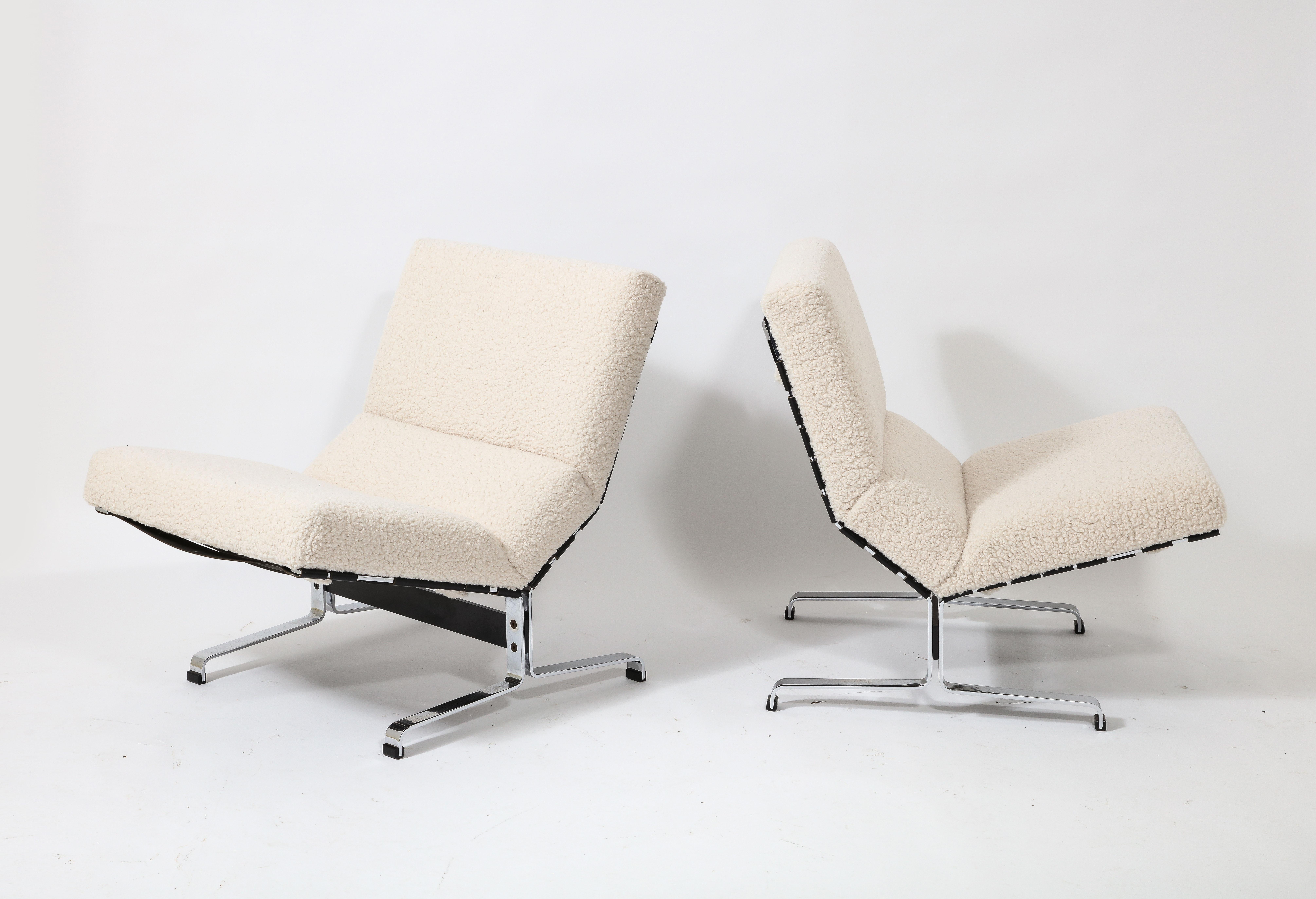 Etienne Fermigier Pair of Slipper Lounge Chairs in Cream, France 1960's For Sale 6