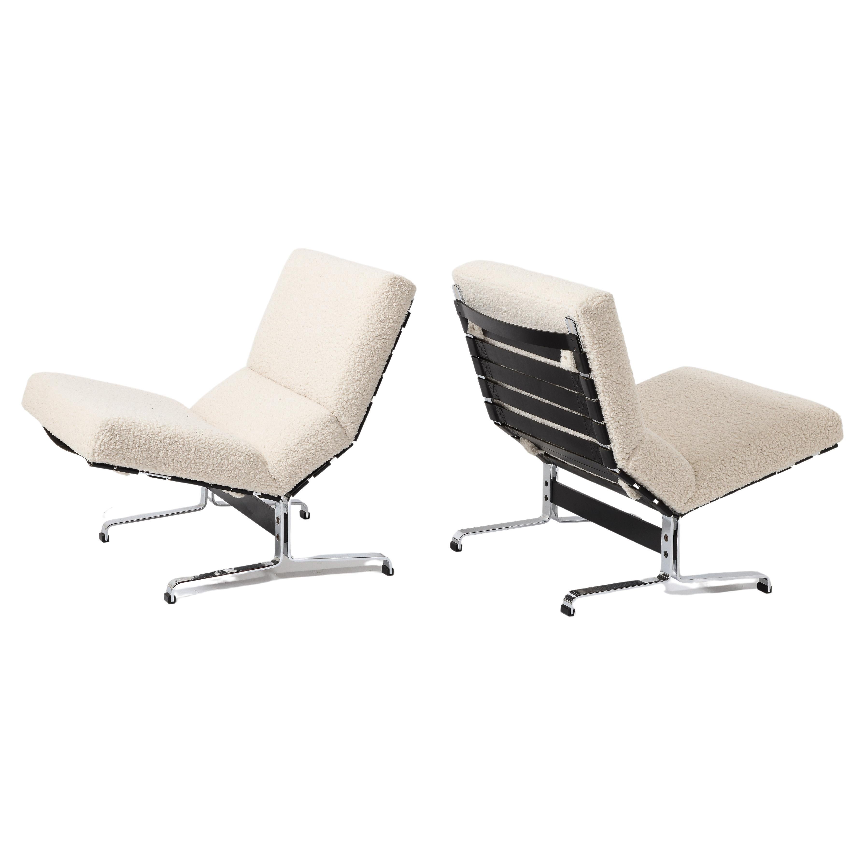 Etienne Fermigier Pair of Slipper Lounge Chairs in Cream, France 1960's