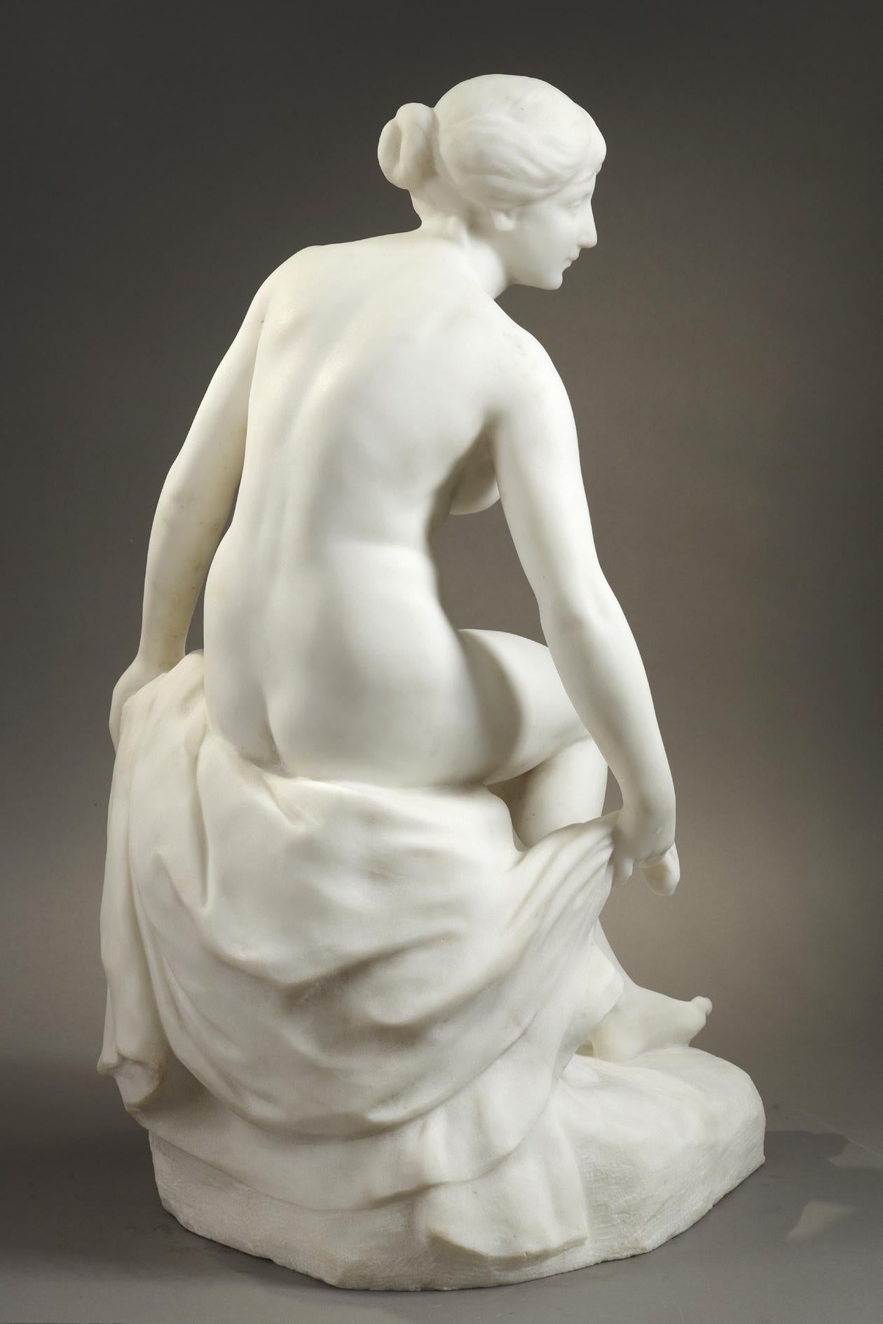 Bather
by Etienne Hachenburger (19th-20th C.)

Sculpture in white Carrara marble
Signed on the side of the base 
