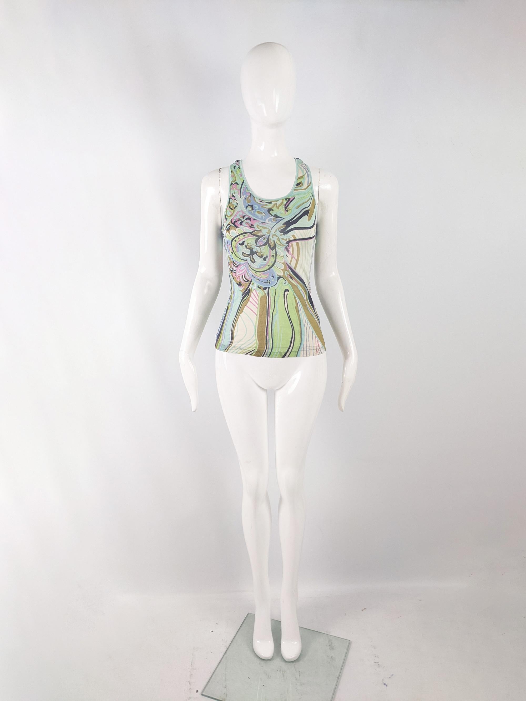 A stunning vintage y2k womens blouse from the late 90s / early 2000s by luxury Parisian label, Etincelle Couture. In a pure silk jersey with a beautiful kaleidoscopic print throughout and a sexy crochet racer back.

Size: Unlabelled; measures