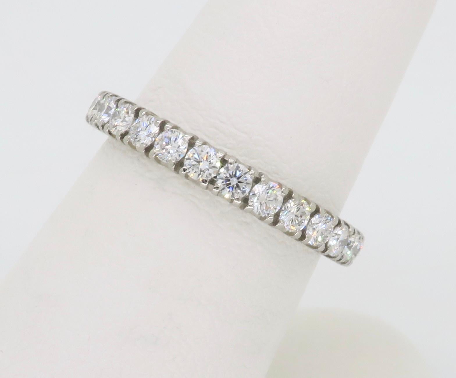 Étincelle de Cartier Diamond Eternity Wedding Band In Excellent Condition For Sale In Webster, NY