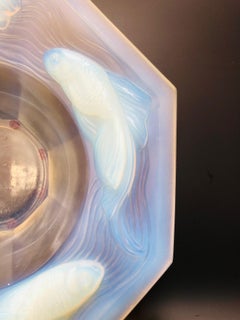 Etling Art Deco Fish Opalescent Cup