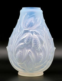ETLING Art Deco Frosted Glass Vase, 1920