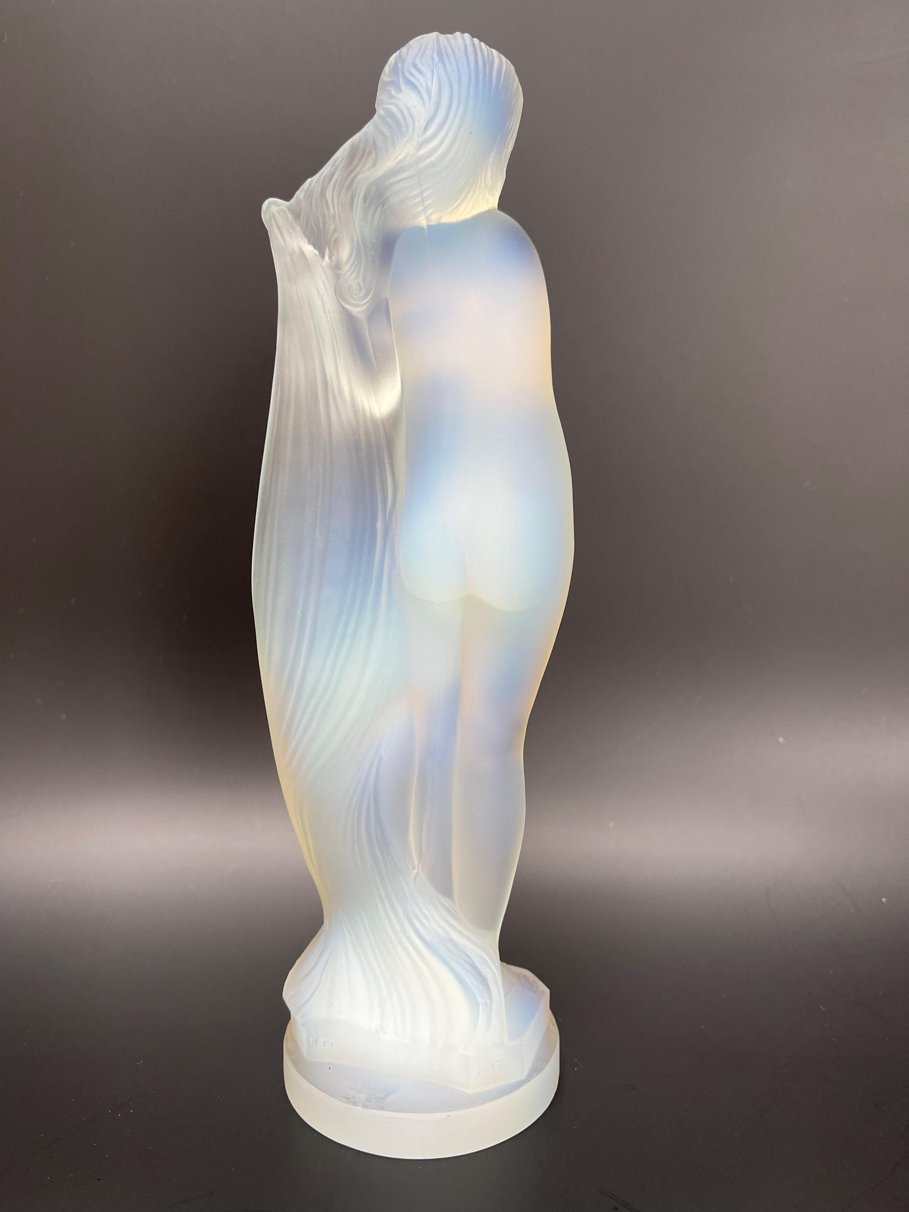 Etling Car Mascot Naked Woman Sculpture In Opalescent Molded Glass For