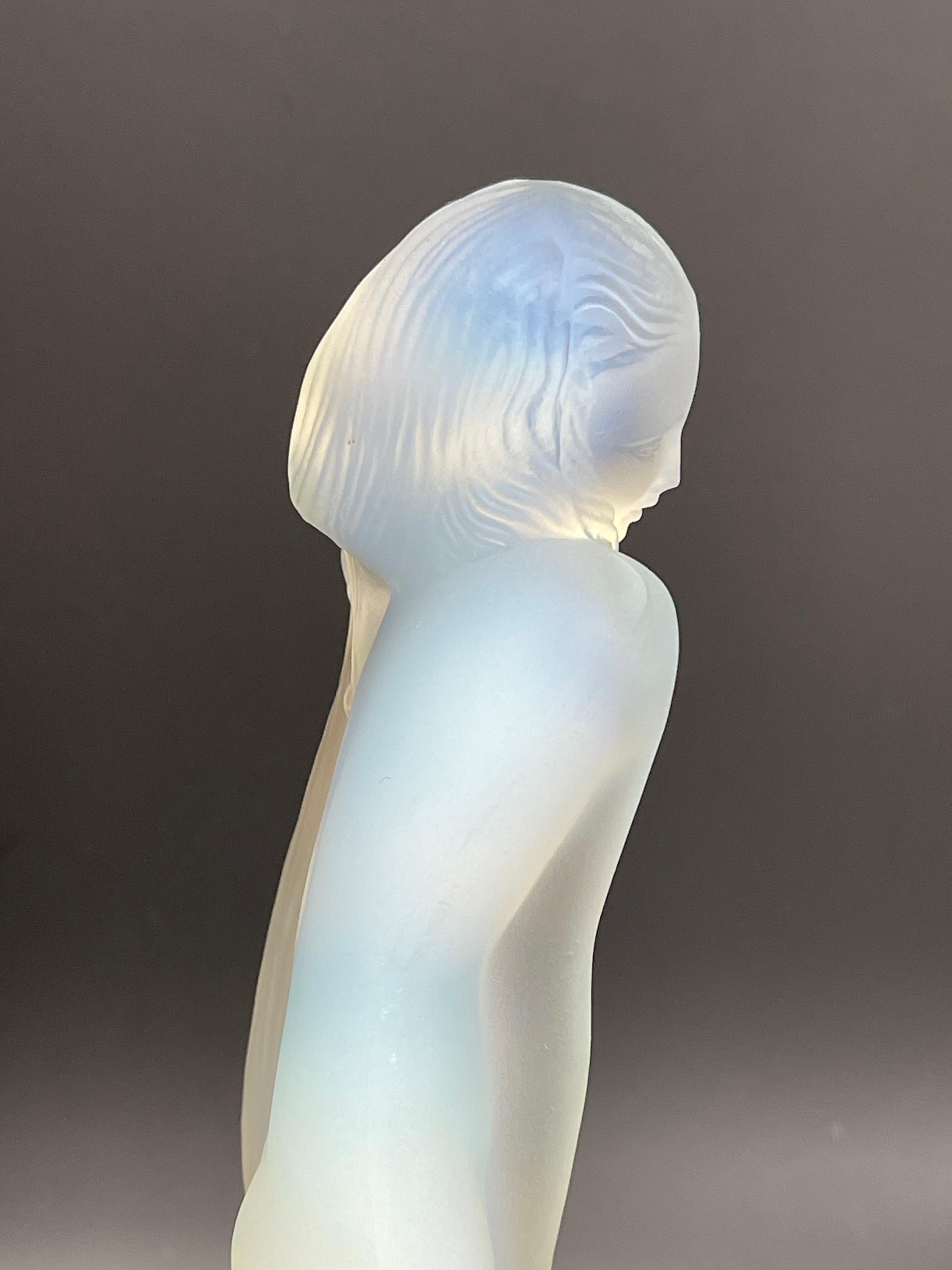20th Century Etling Car Mascot Naked Woman Sculpture in Opalescent Molded Glass For Sale