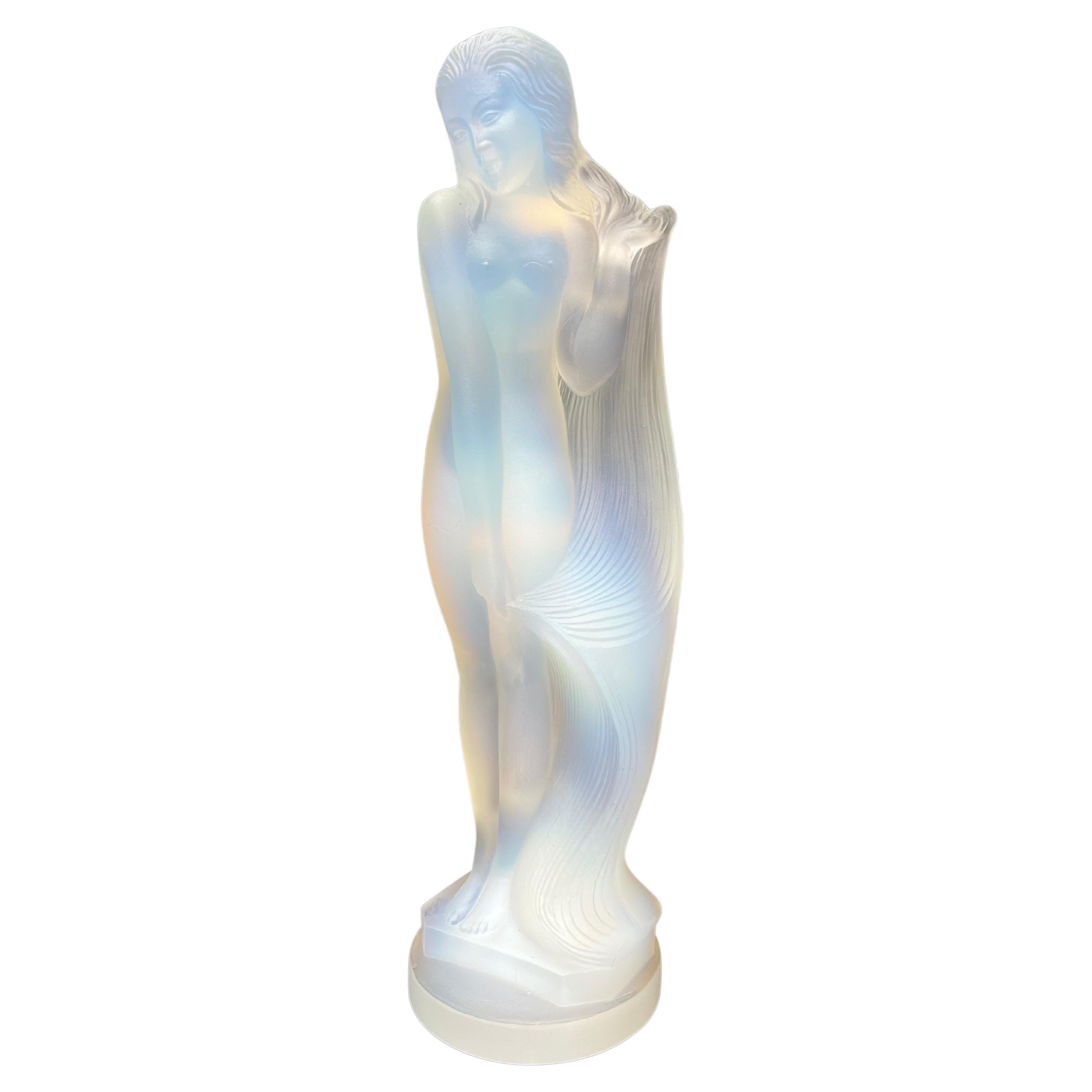 Etling Car Mascot Naked Woman Sculpture in Opalescent Molded Glass For Sale