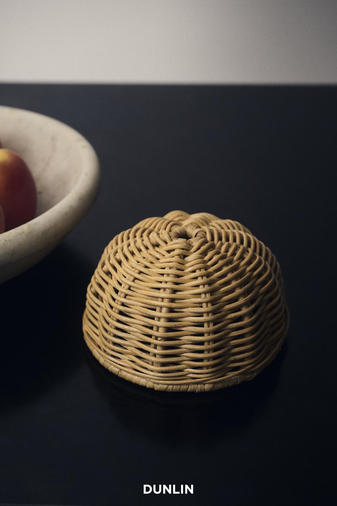 XXI secolo e contemporaneo Lampada a sospensione Etna Rattan XL, di DUNLIN in vendita