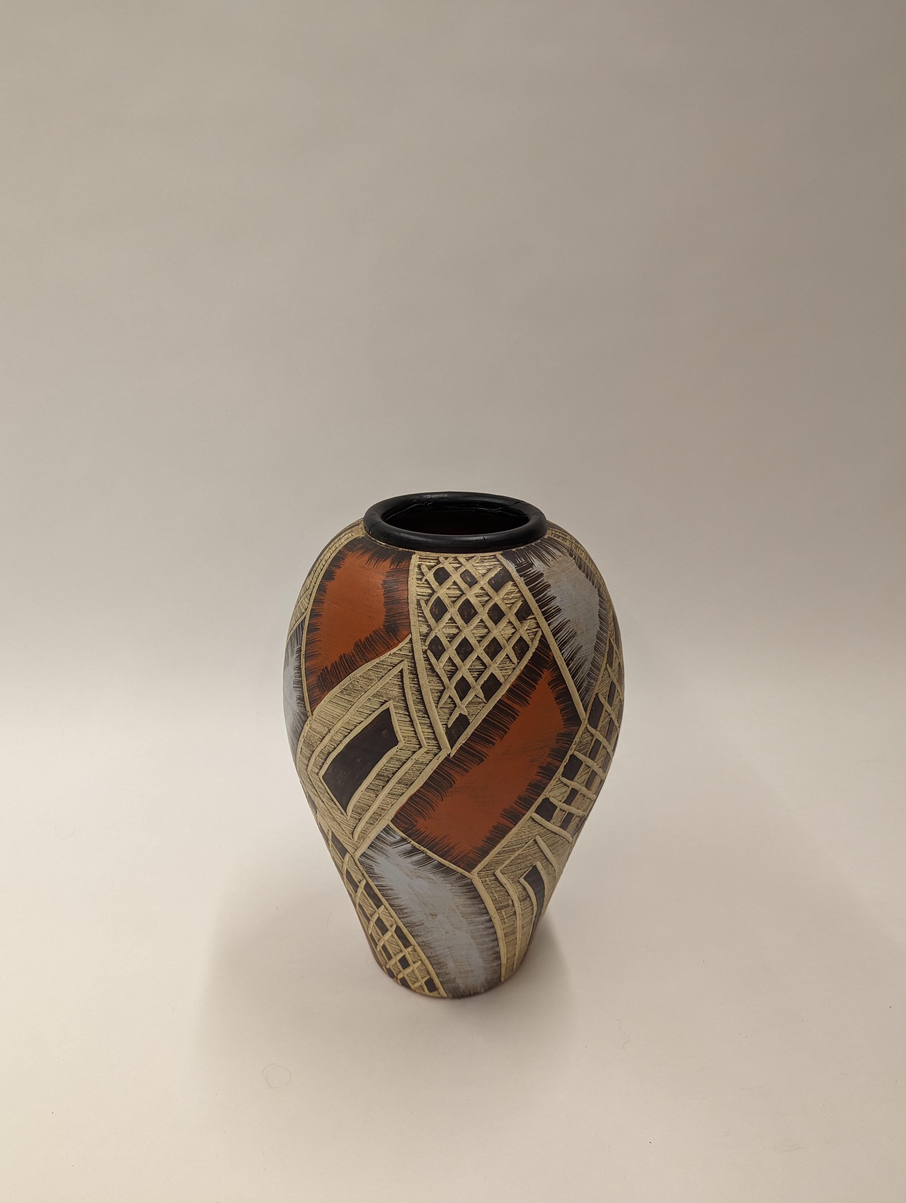 Mid-Century Modern Etnic xxl brutalist vase, 1960s For Sale