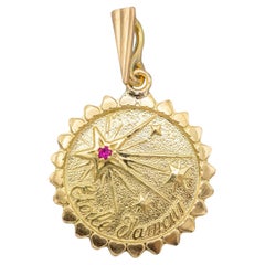 Etoile d'amour charm - vintage 18k solid gold pendant - love token - romantic