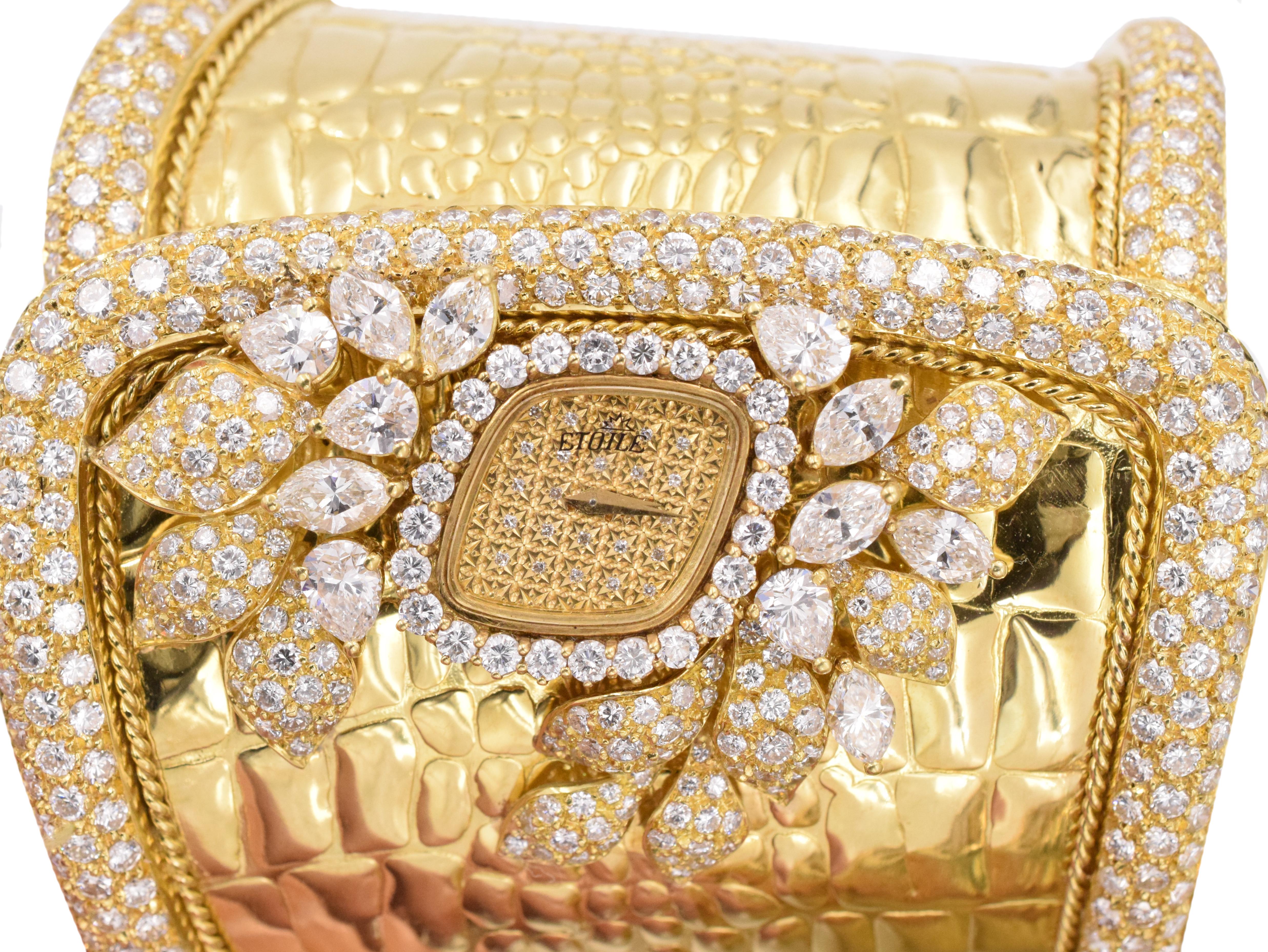 Round Cut Etoile Diamond Cuff Watch Made in 18 Karat Yellow Gold For Sale