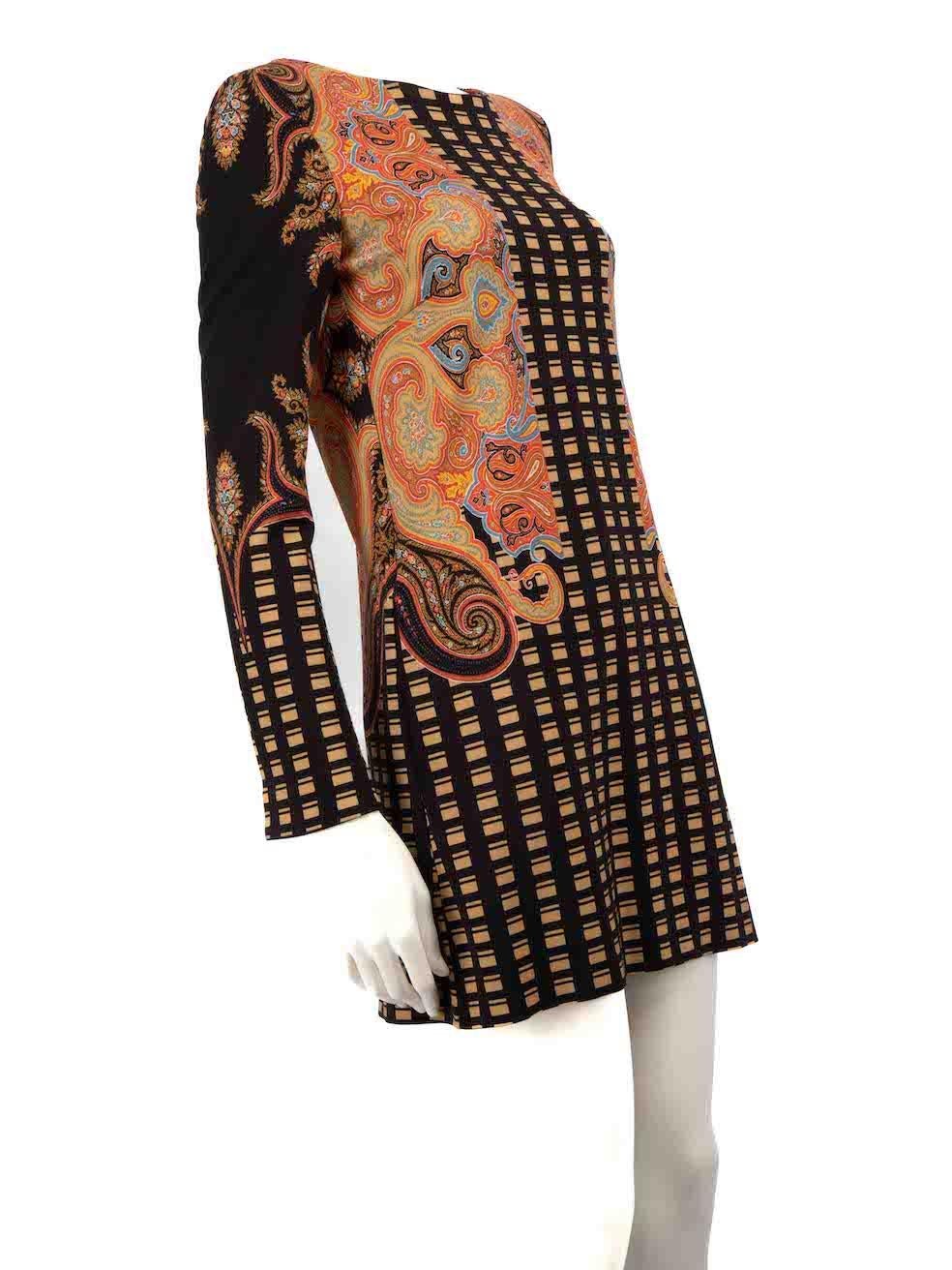 CONDITION is Very good. Minimal wear to dress is evident. Minimal wear to the front is seen with a discolouration mark on this used Etro designer resale item.
 
 
 
 Details
 
 
 Multicolour- brown and orange tone
 
 Viscose
 
 Dress
 
 Abstract