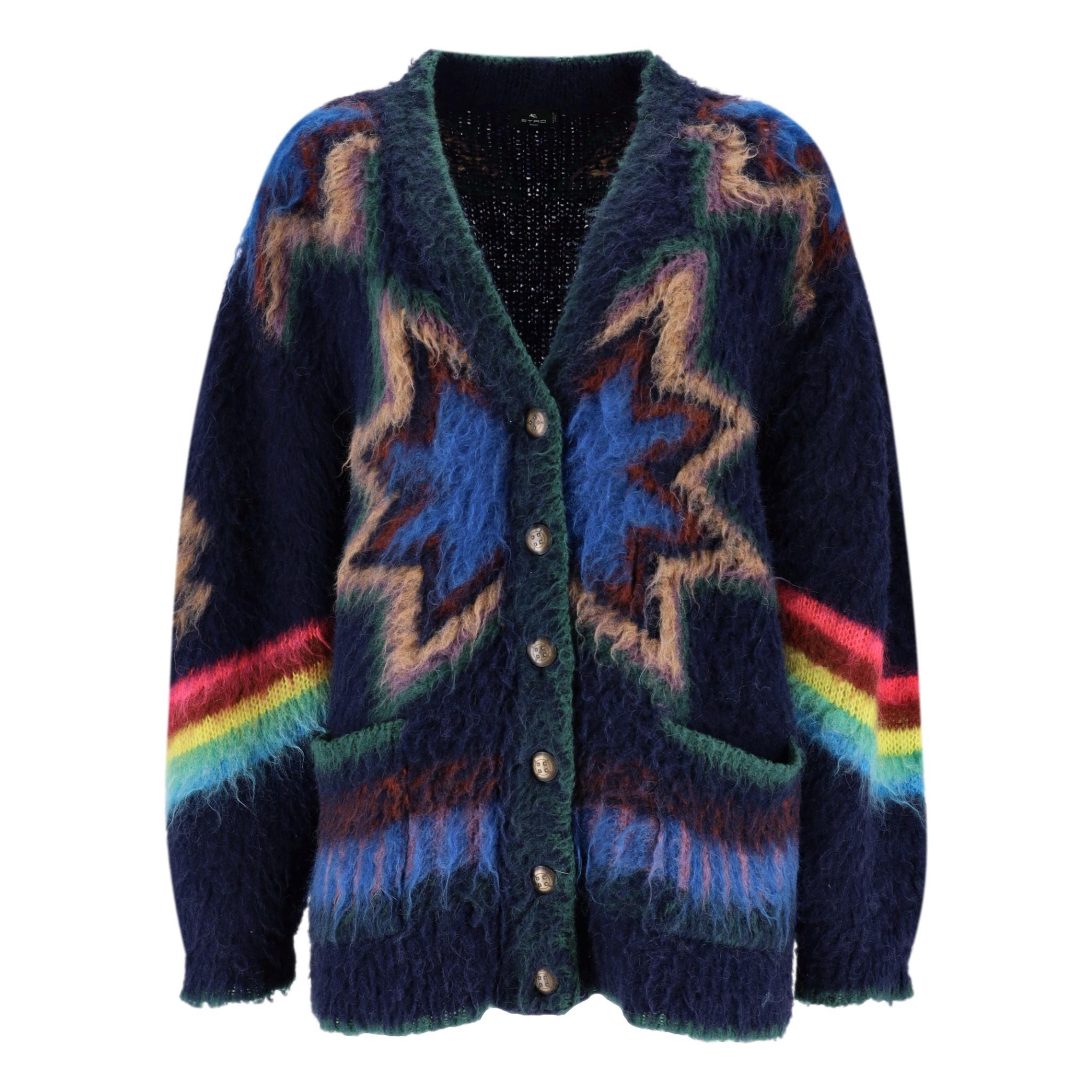 Etro Alpaca, Mohair & Wool Blend Cardigan

Navy, oversized cardigan designed with abstract pattern and rainbow stripe detailing.

Featuring drop shoulders, open pockets to the front, ribbed cuffs and hem; and centre button closure. Rrp £1375

Size –