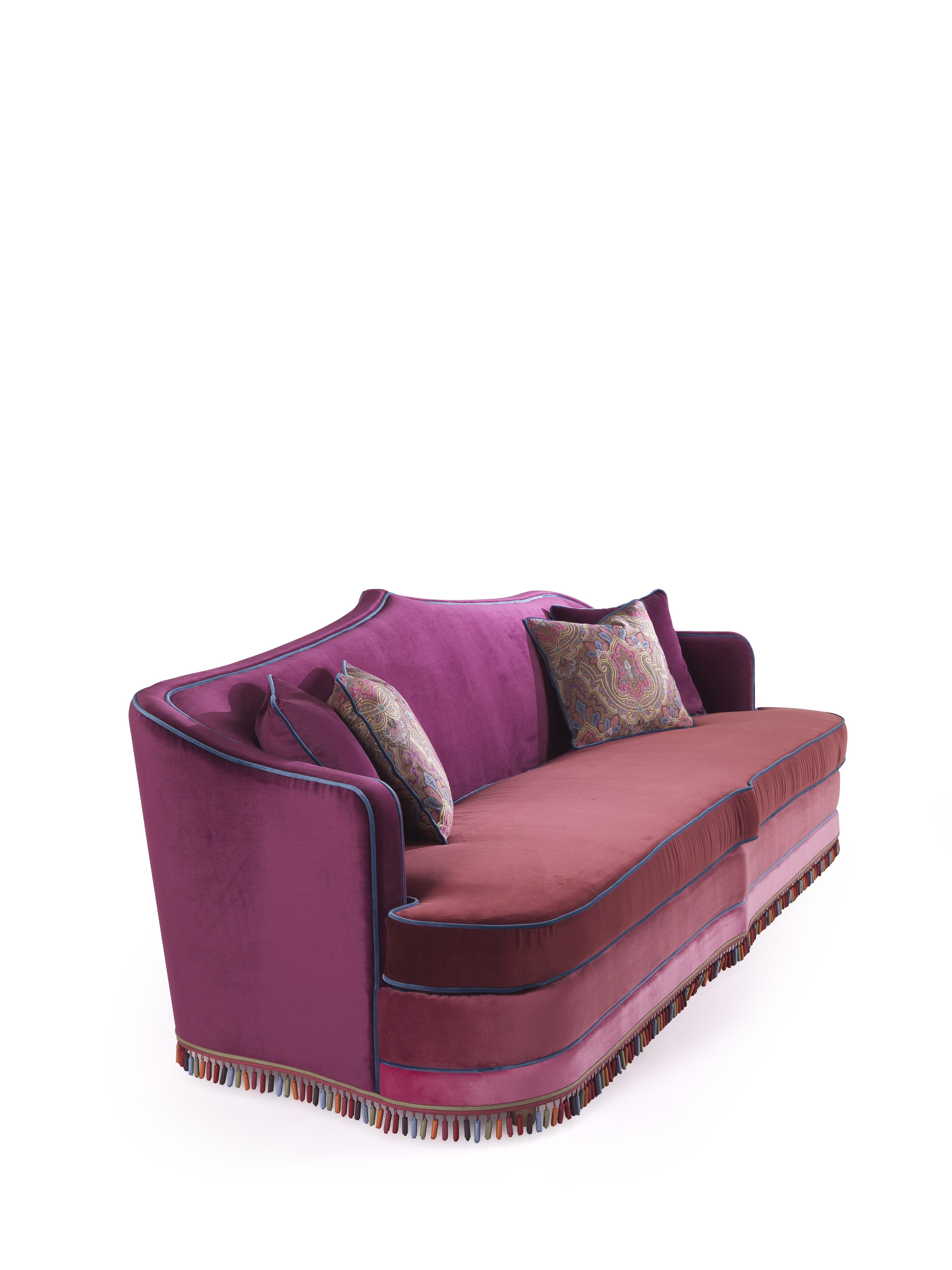 Moderne Canapé 3 places Amina en velours du 21e siècle par Etro Home Interiors en vente