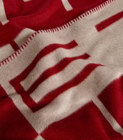 Etro Bani Silk Throw, Rosso intenso, Nuovo in scatola, Italia