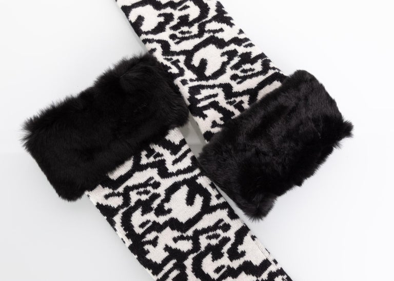 Etro Black and White Cashmere Fur Arm Warmers / Gloves For Sale at