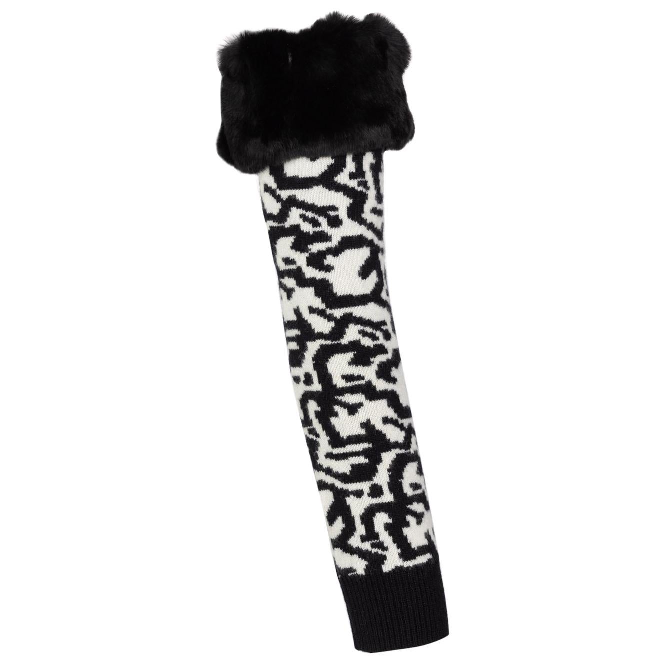Etro Black and White Cashmere Fur Arm Warmers / Gloves For Sale at