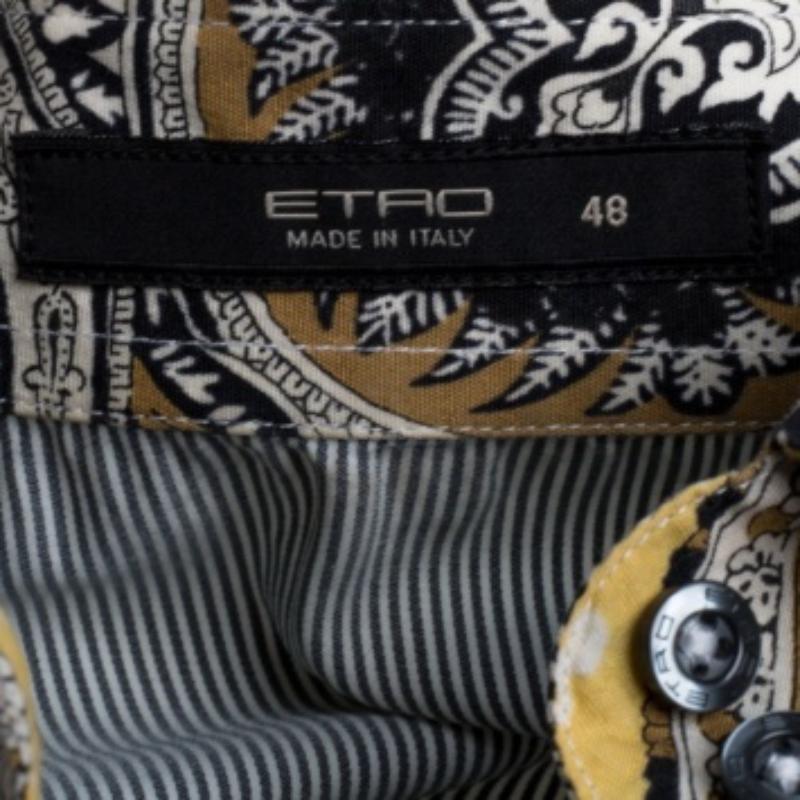 Etro Black and White Cotton Stripe Body with Paisley Print Shirt L In Good Condition For Sale In Dubai, Al Qouz 2